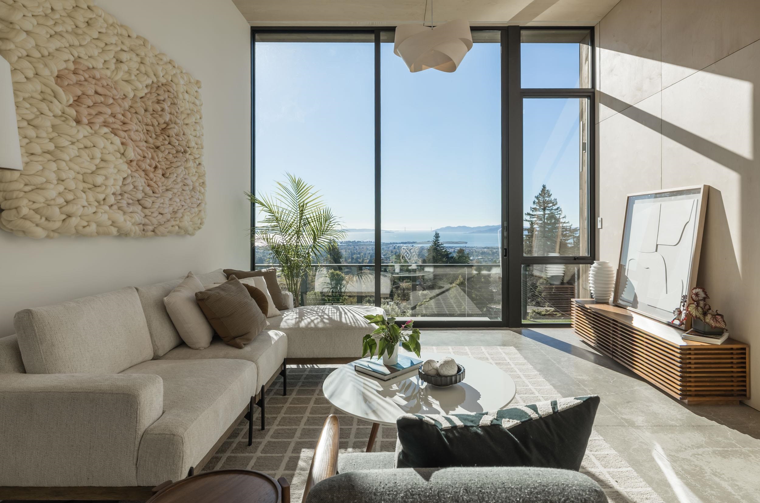 Detail Gallery Image 30 of 45 For 1136 Keith Ave, Berkeley,  CA 94708 - 4 Beds | 3/1 Baths