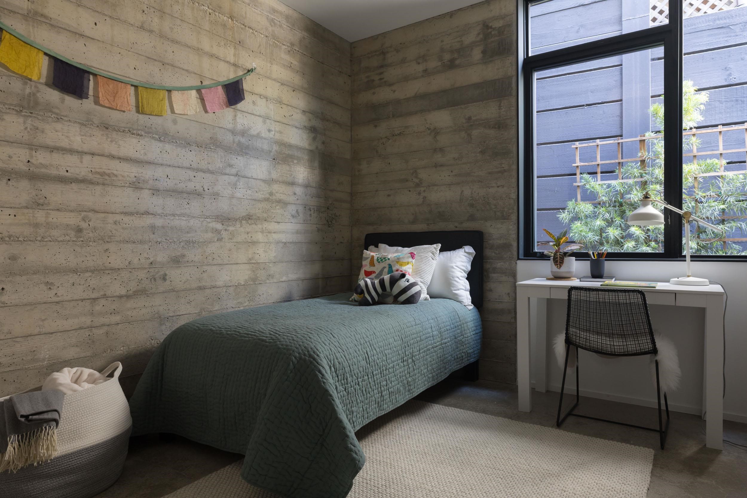 Detail Gallery Image 40 of 45 For 1136 Keith Ave, Berkeley,  CA 94708 - 4 Beds | 3/1 Baths