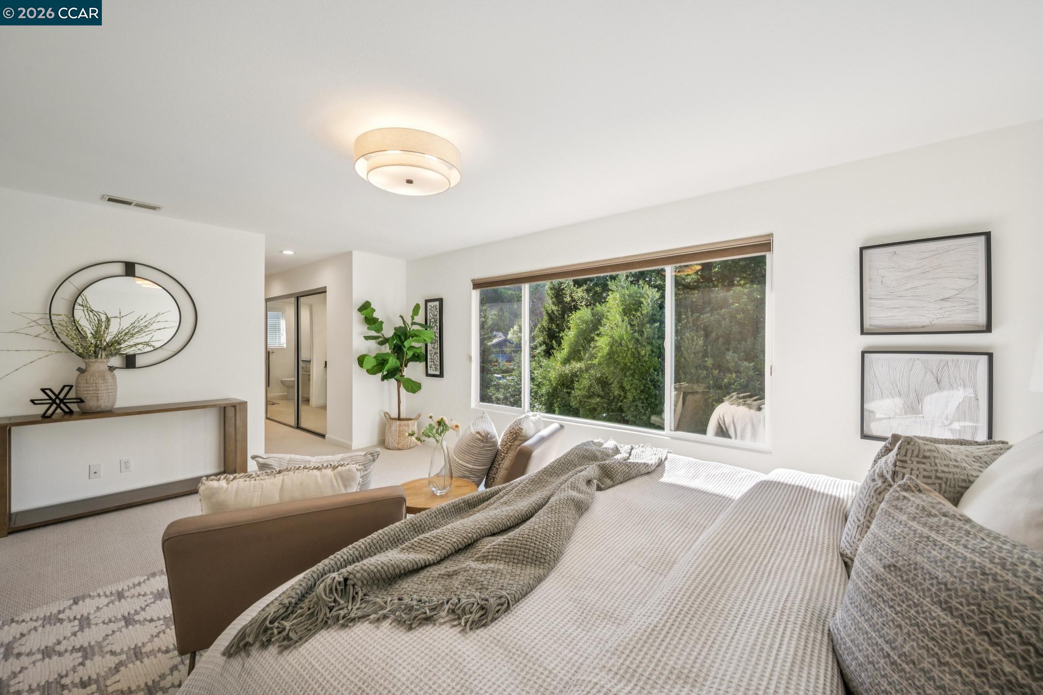 Detail Gallery Image 21 of 49 For 131 Pebble Ln, Alamo,  CA 94507 - 5 Beds | 3 Baths