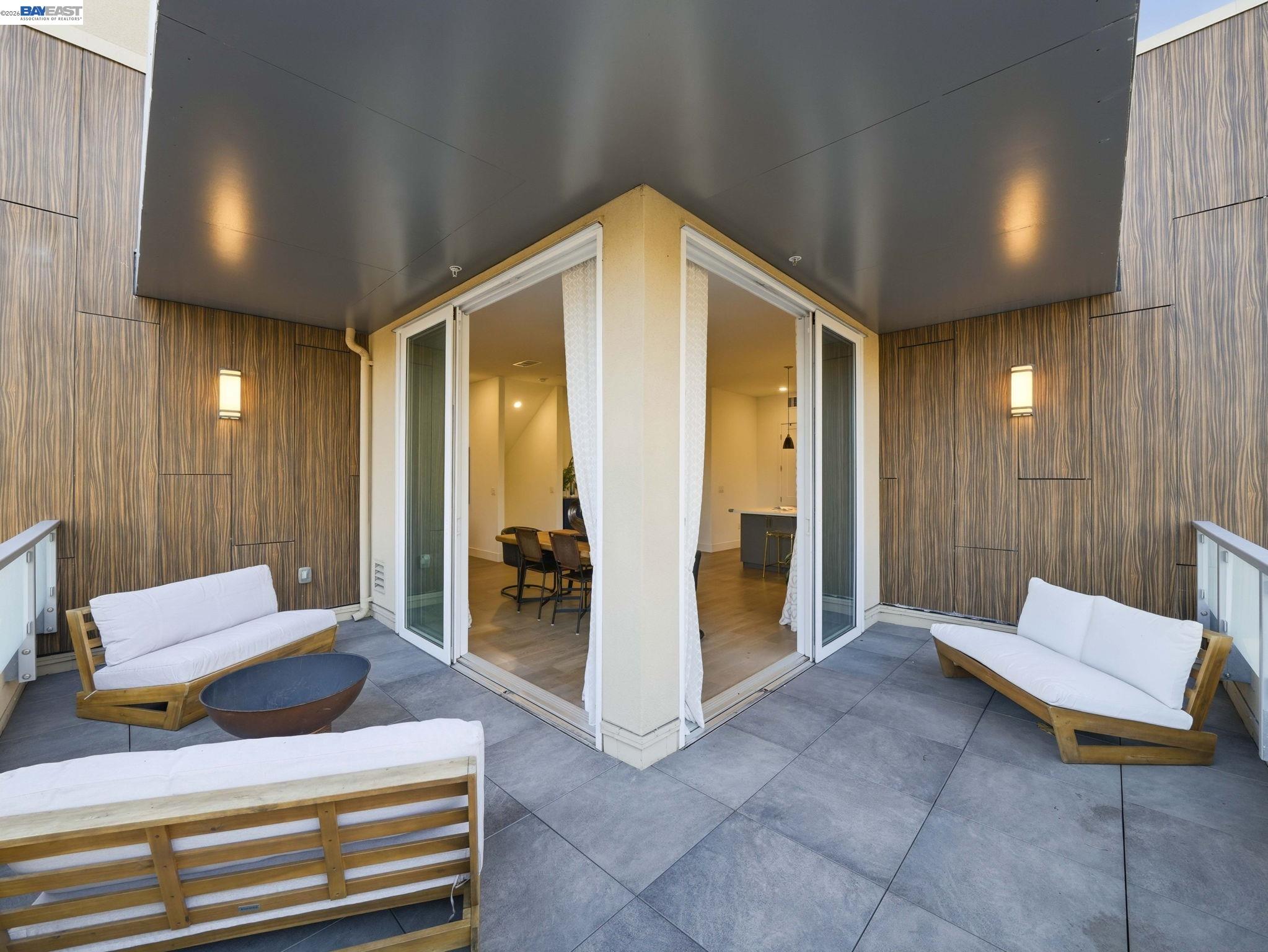 Detail Gallery Image 11 of 44 For 45188 Tom Blalock St #301,  Fremont,  CA 94539 - 3 Beds | 3/1 Baths