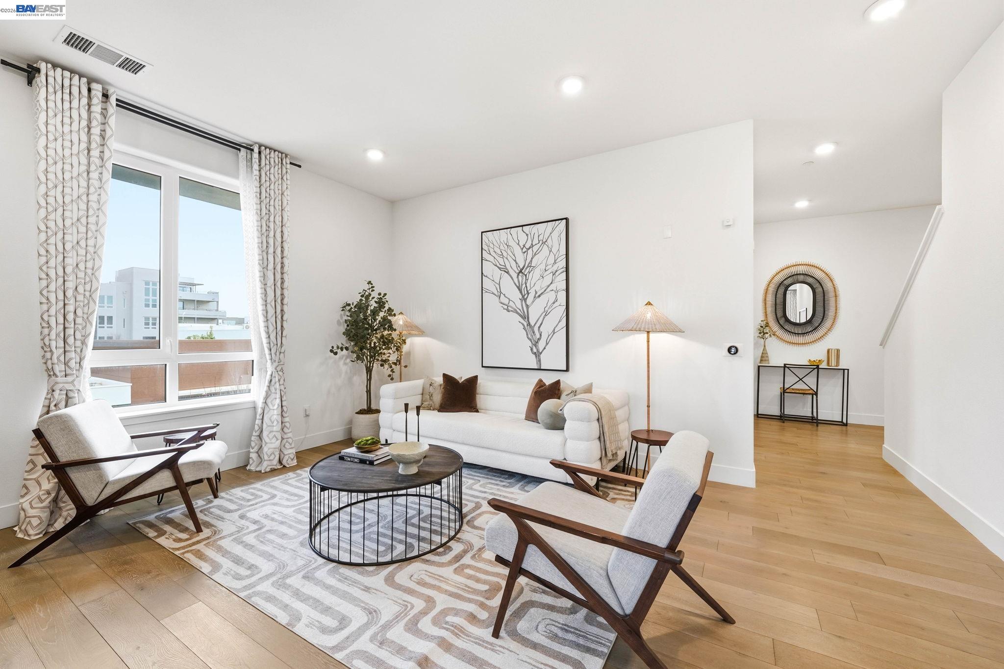 Photo #4: 41124096 Listing: Photo #4