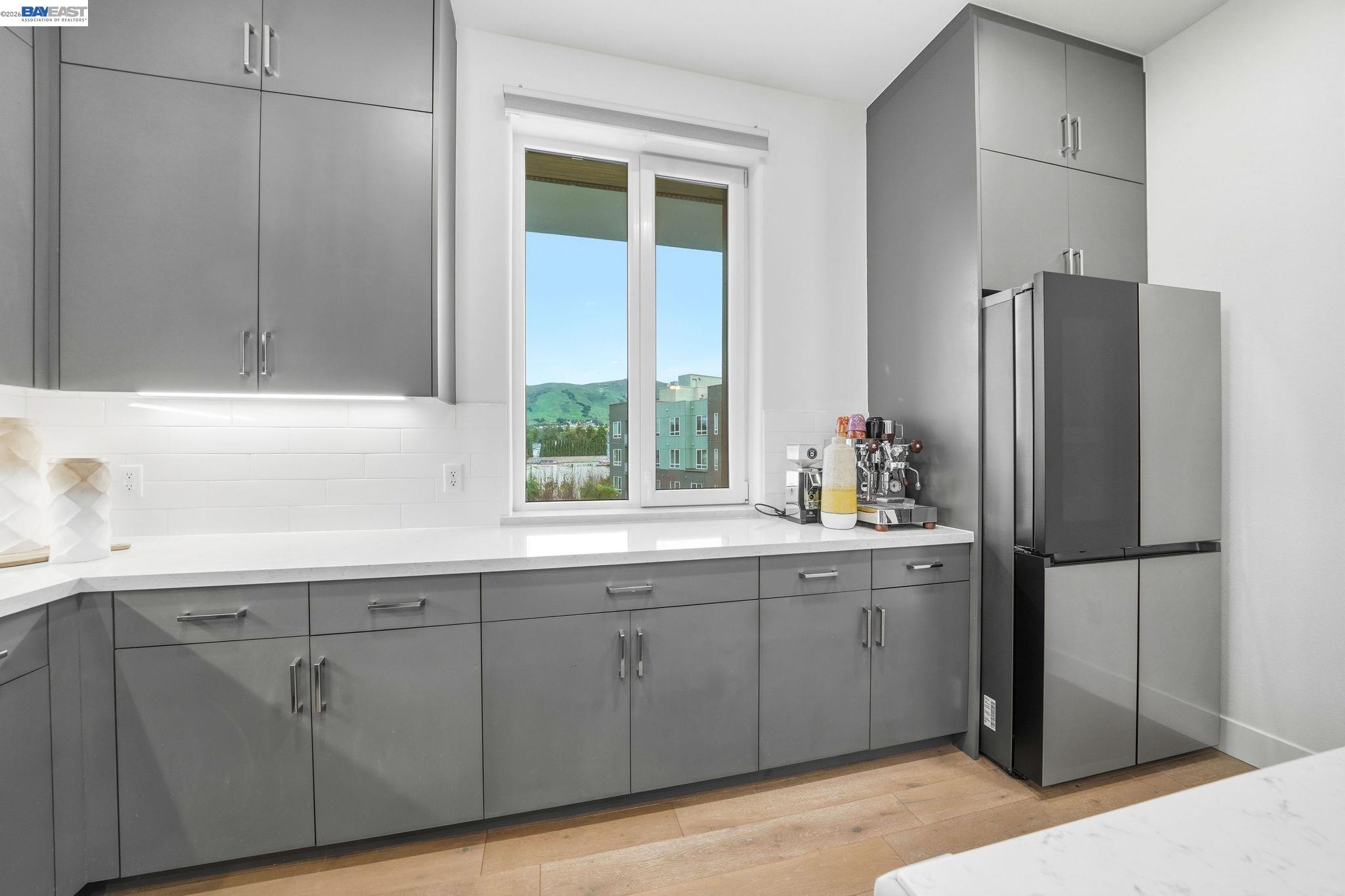 Detail Gallery Image 7 of 44 For 45188 Tom Blalock St #301,  Fremont,  CA 94539 - 3 Beds | 3/1 Baths