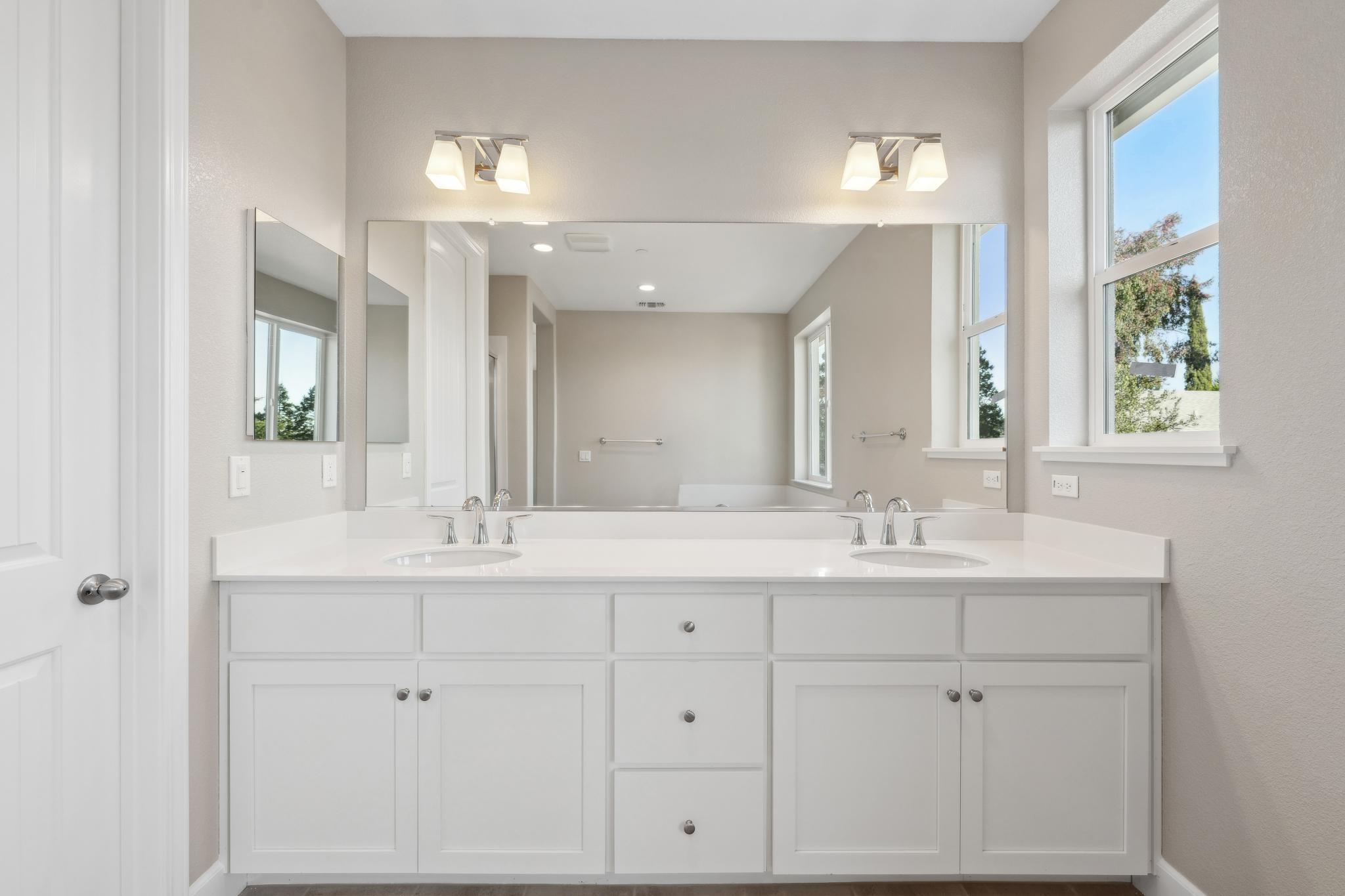 Detail Gallery Image 35 of 51 For 1301 Sunningdale Lane, Fairfield,  CA 94533 - 4 Beds | 3/1 Baths