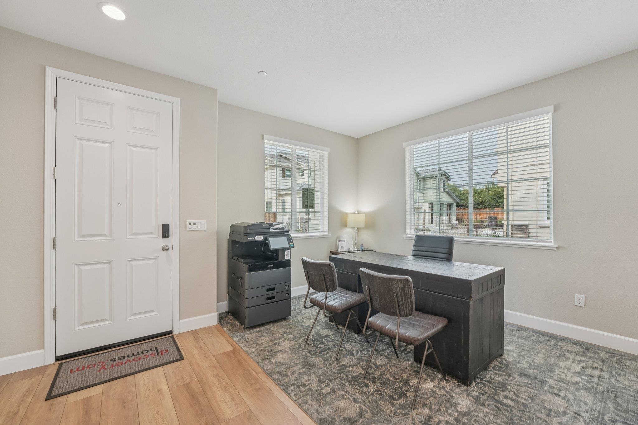 Detail Gallery Image 5 of 51 For 1301 Sunningdale Lane, Fairfield,  CA 94533 - 4 Beds | 3/1 Baths