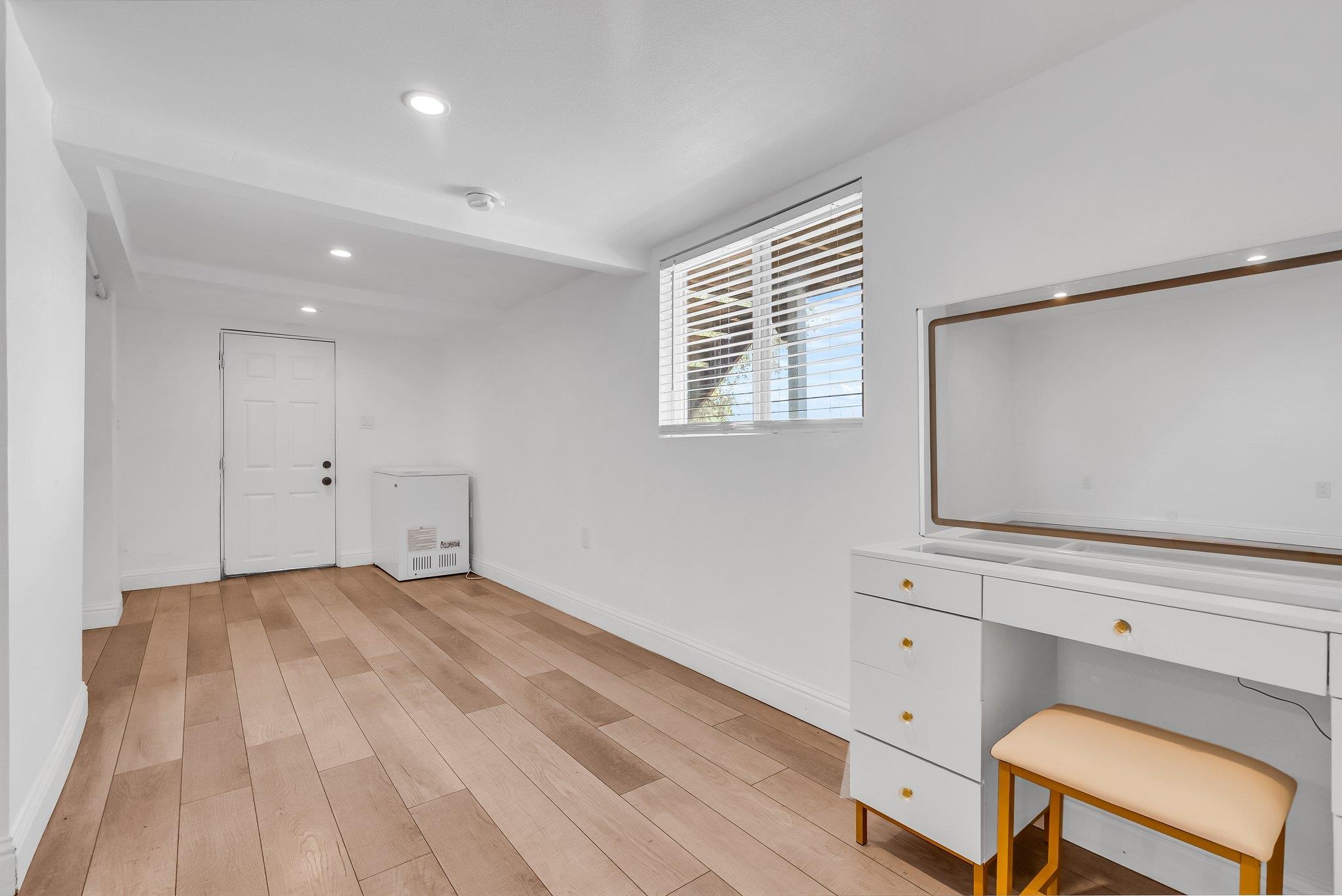 Detail Gallery Image 26 of 39 For 2350 W Shell Ave, Martinez,  CA 94553 - 4 Beds | 2 Baths