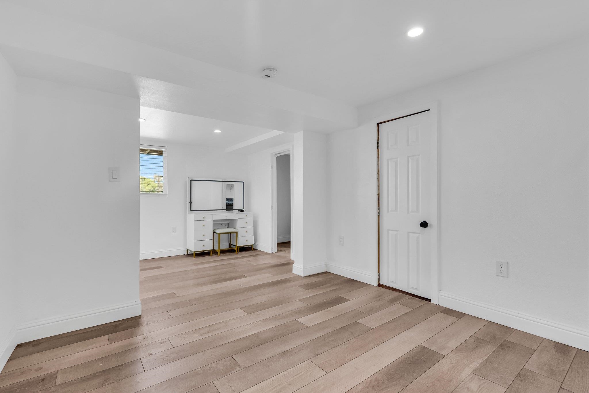 Detail Gallery Image 28 of 39 For 2350 W Shell Ave, Martinez,  CA 94553 - 4 Beds | 2 Baths