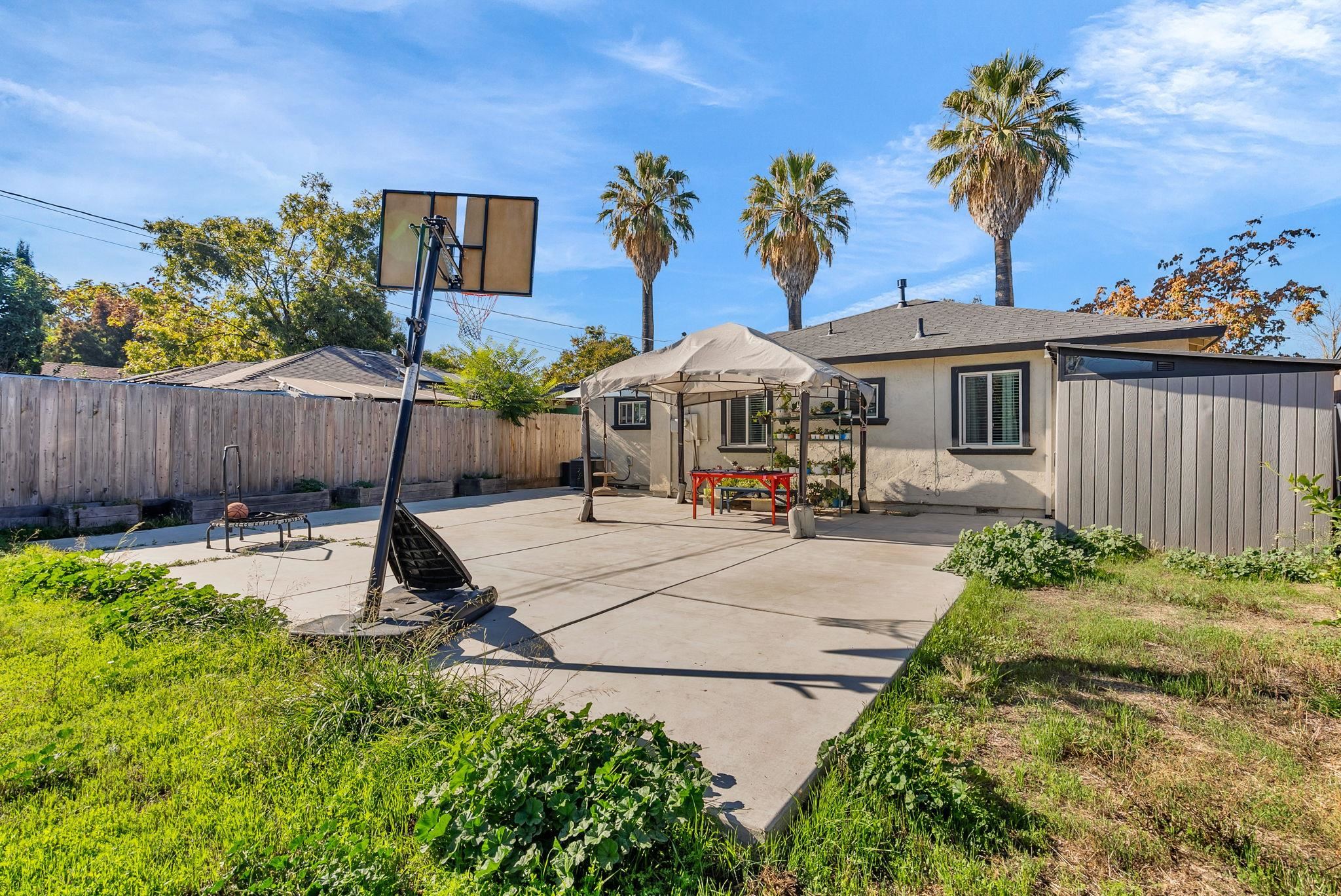 Detail Gallery Image 23 of 25 For 2020 S American St., Stockton,  CA 95206 - 2 Beds | 1 Baths