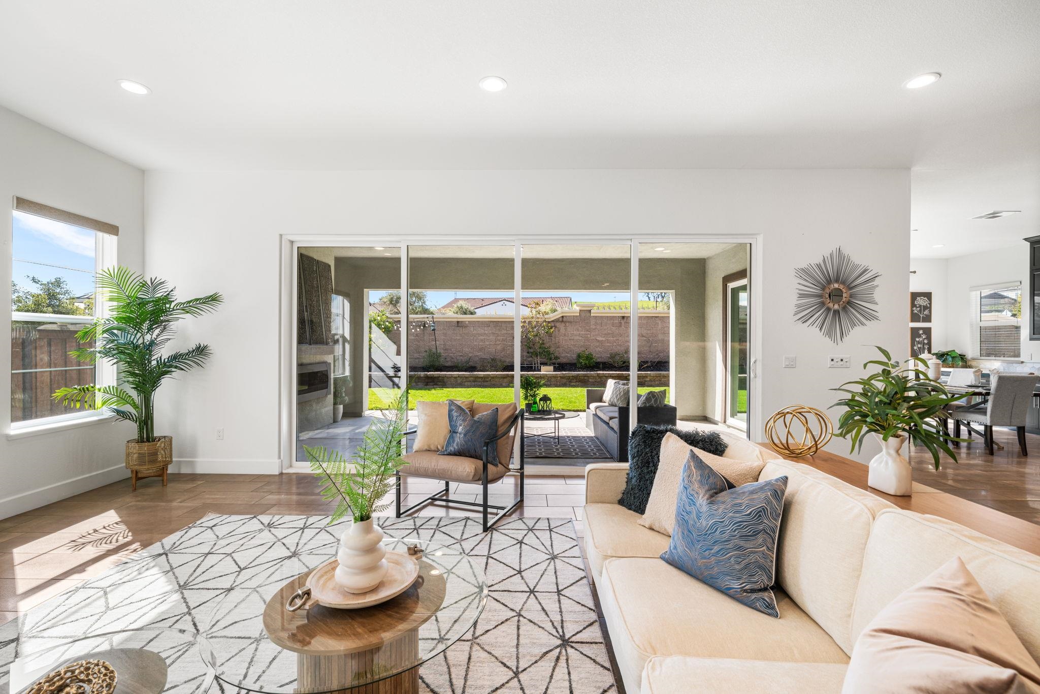 Detail Gallery Image 14 of 60 For 1989 Old Vine Pl, Brentwood,  CA 94513 - 4 Beds | 3/1 Baths