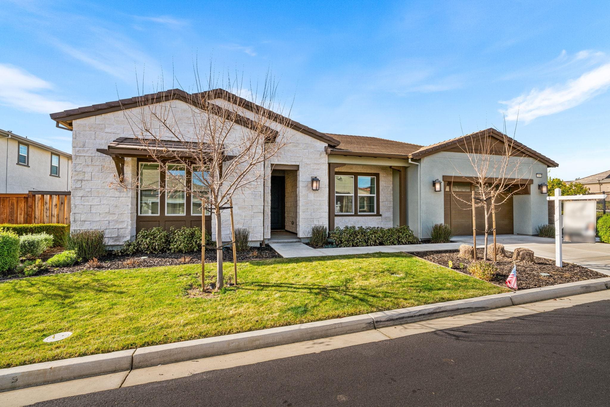 Detail Gallery Image 3 of 60 For 1989 Old Vine Pl, Brentwood,  CA 94513 - 4 Beds | 3/1 Baths