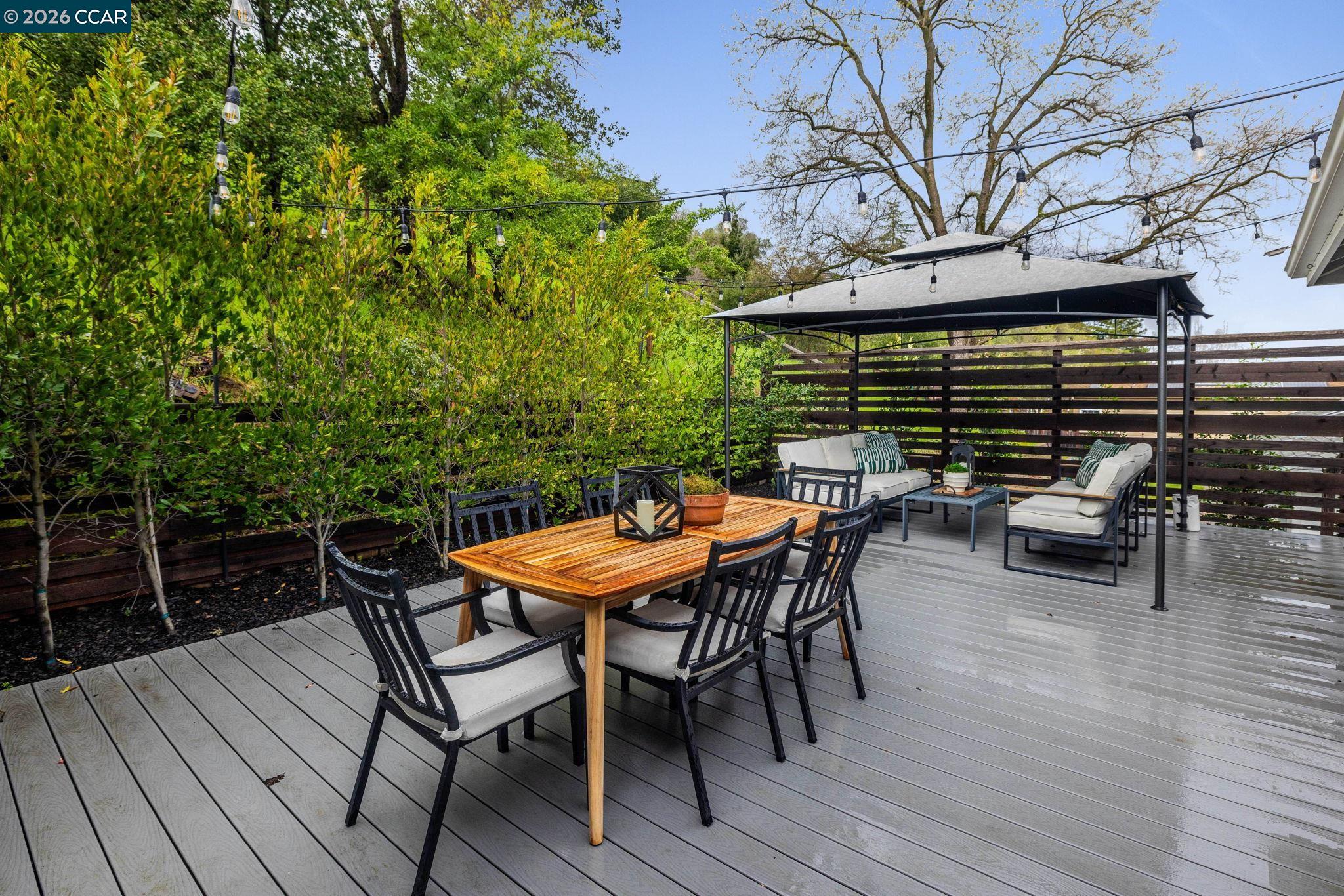 Detail Gallery Image 17 of 33 For 1537 Arbutus Drive, Walnut Creek,  CA 94595 - 4 Beds | 2 Baths