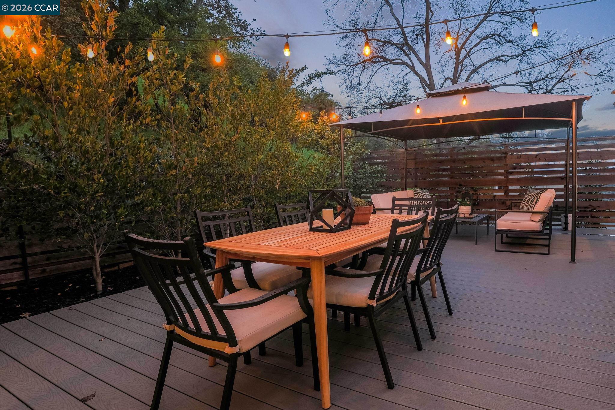 Detail Gallery Image 18 of 33 For 1537 Arbutus Drive, Walnut Creek,  CA 94595 - 4 Beds | 2 Baths