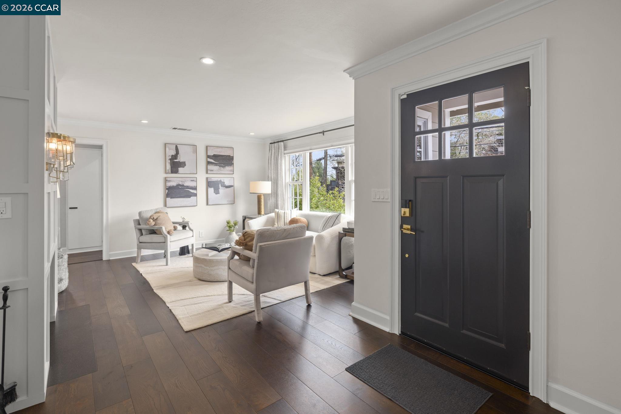 Detail Gallery Image 3 of 33 For 1537 Arbutus Drive, Walnut Creek,  CA 94595 - 4 Beds | 2 Baths