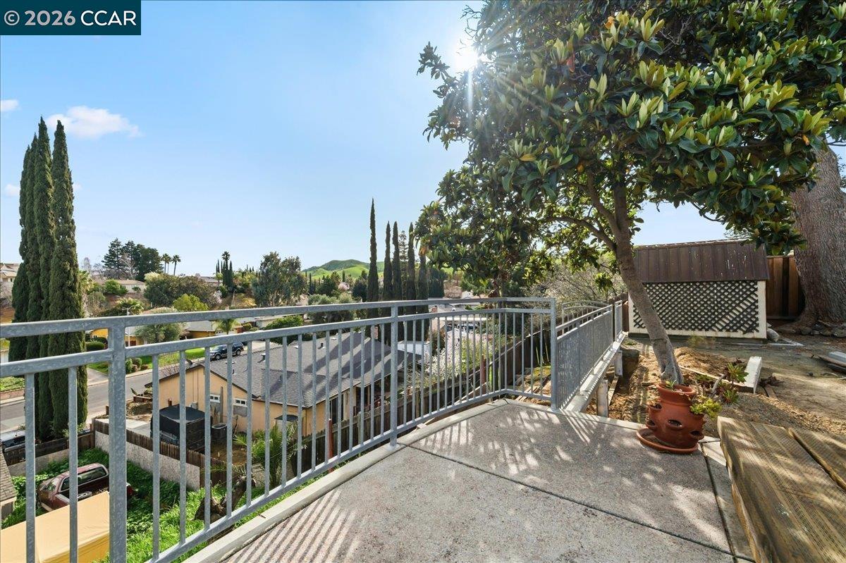 Detail Gallery Image 25 of 34 For 4337 Scenic Ave, Pittsburg,  CA 94565 - 3 Beds | 2 Baths