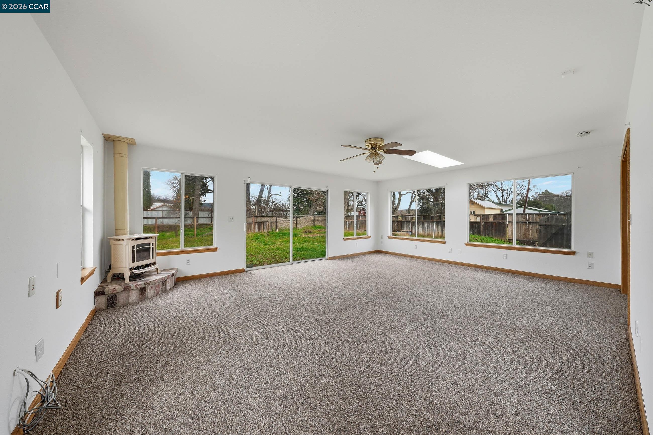 Detail Gallery Image 8 of 24 For 15420 Rumsey Rd, Clearlake,  CA 95422 - 3 Beds | 2 Baths