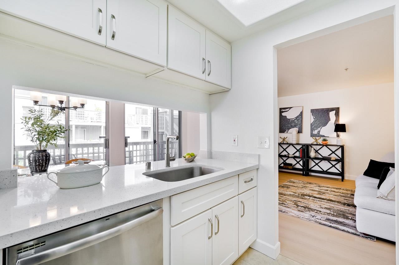 Photo #12: 41124111 Listing: Photo #12