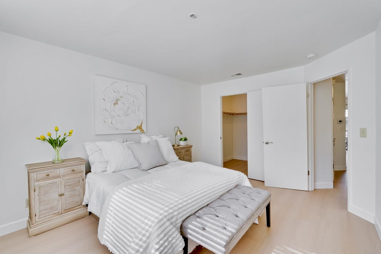 Photo #15: 41124111 Listing: Photo #15