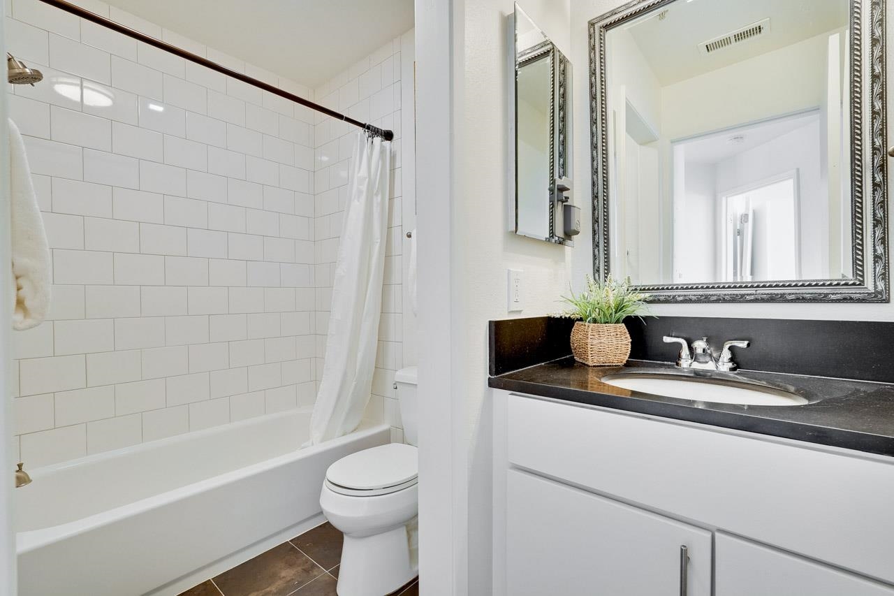 Photo #17: 41124111 Listing: Photo #17