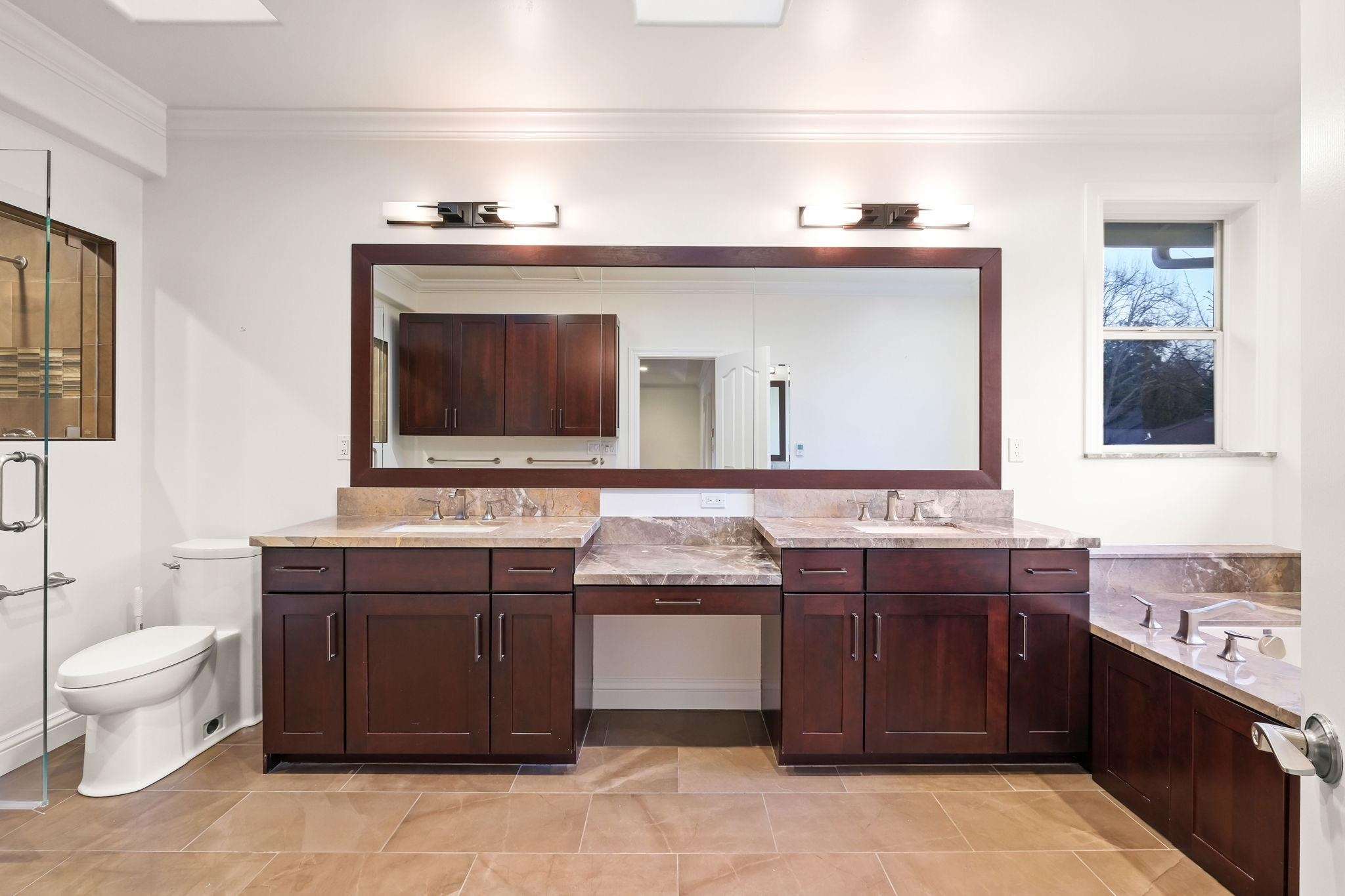 Detail Gallery Image 13 of 22 For 399 Verona Ave, Danville,  CA 94526 - 5 Beds | 3 Baths