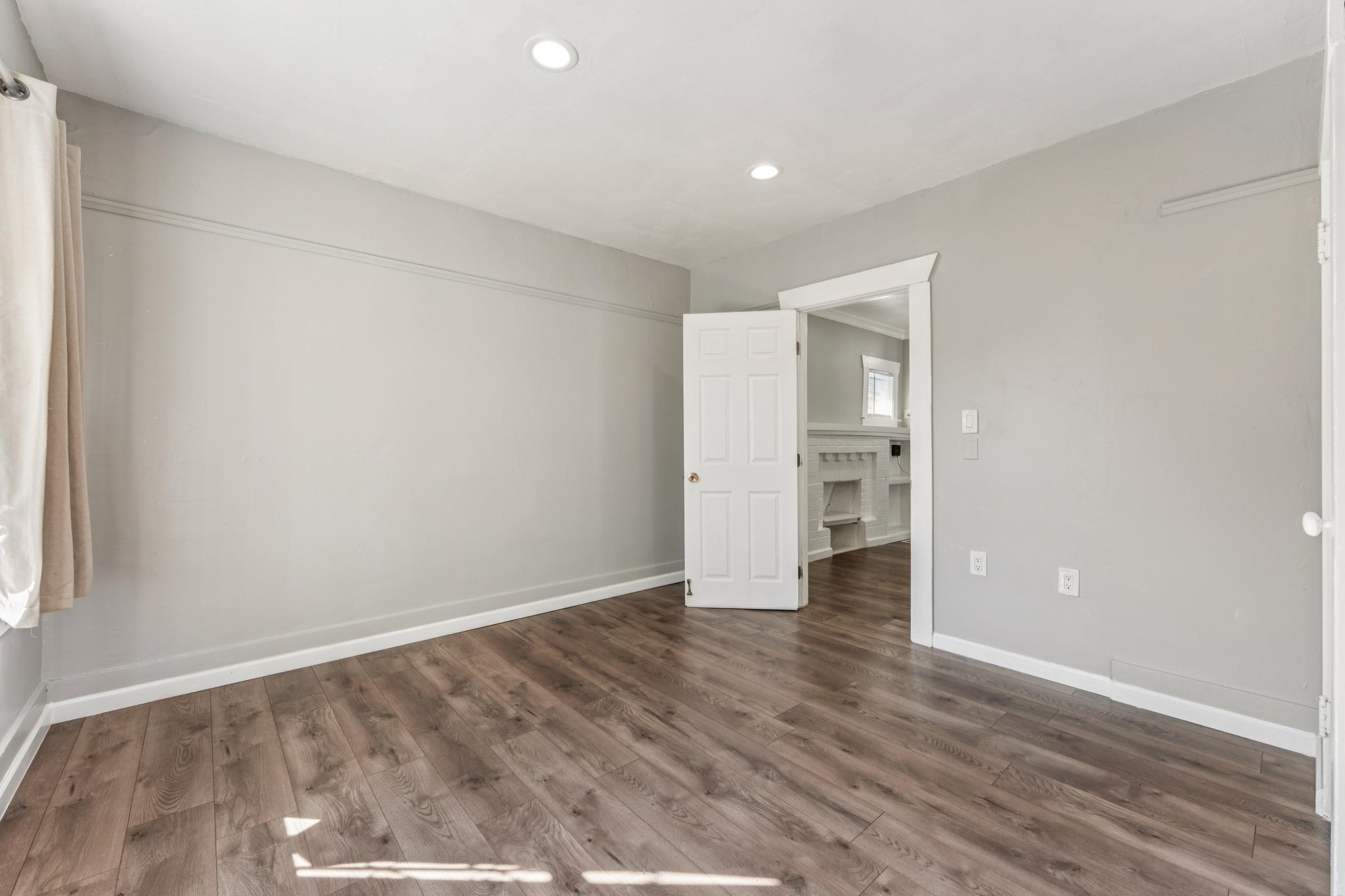 Detail Gallery Image 26 of 60 For 1433 56th Ave, Oakland,  CA 94621 - 3 Beds | 2 Baths