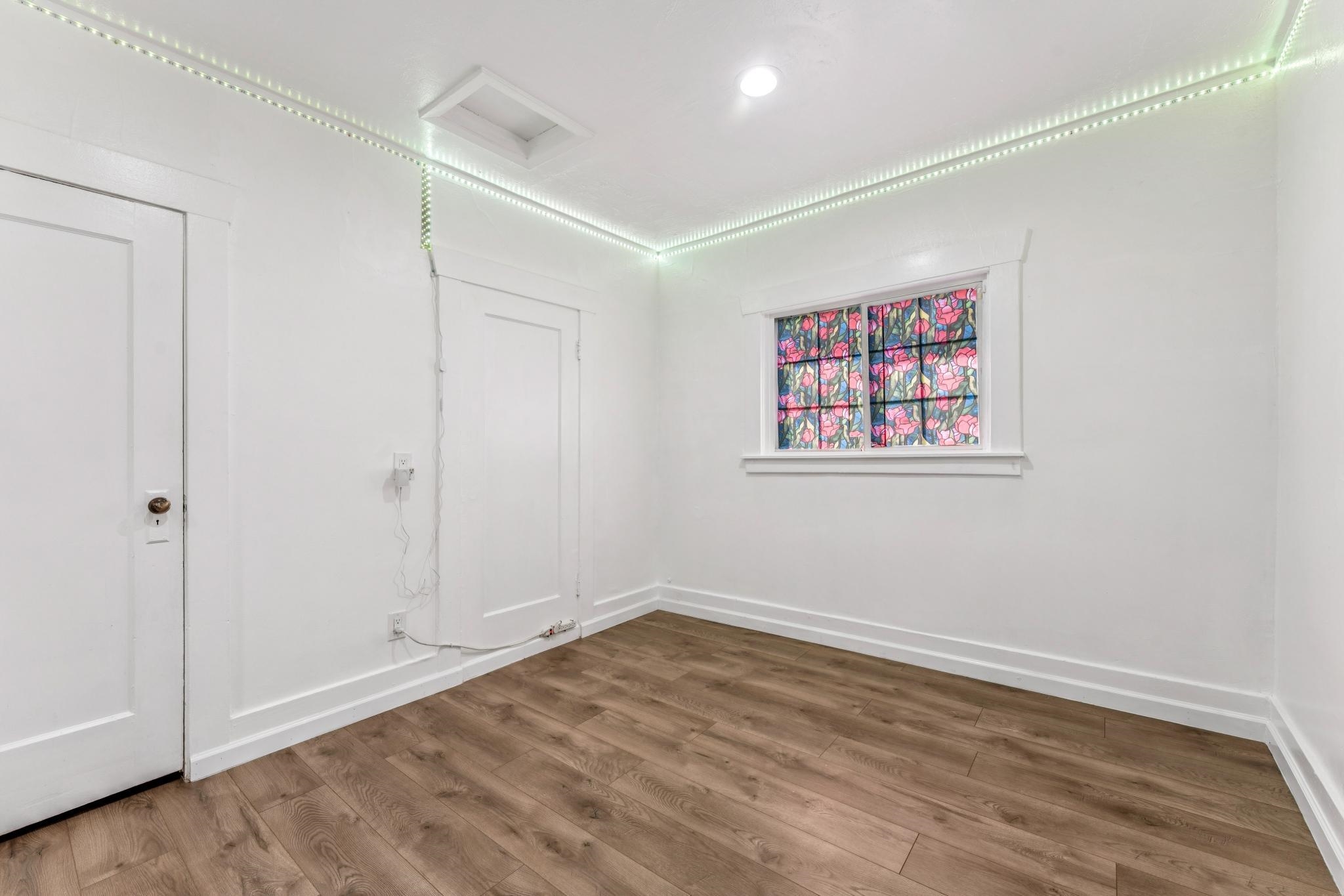 Detail Gallery Image 35 of 60 For 1433 56th Ave, Oakland,  CA 94621 - 3 Beds | 2 Baths