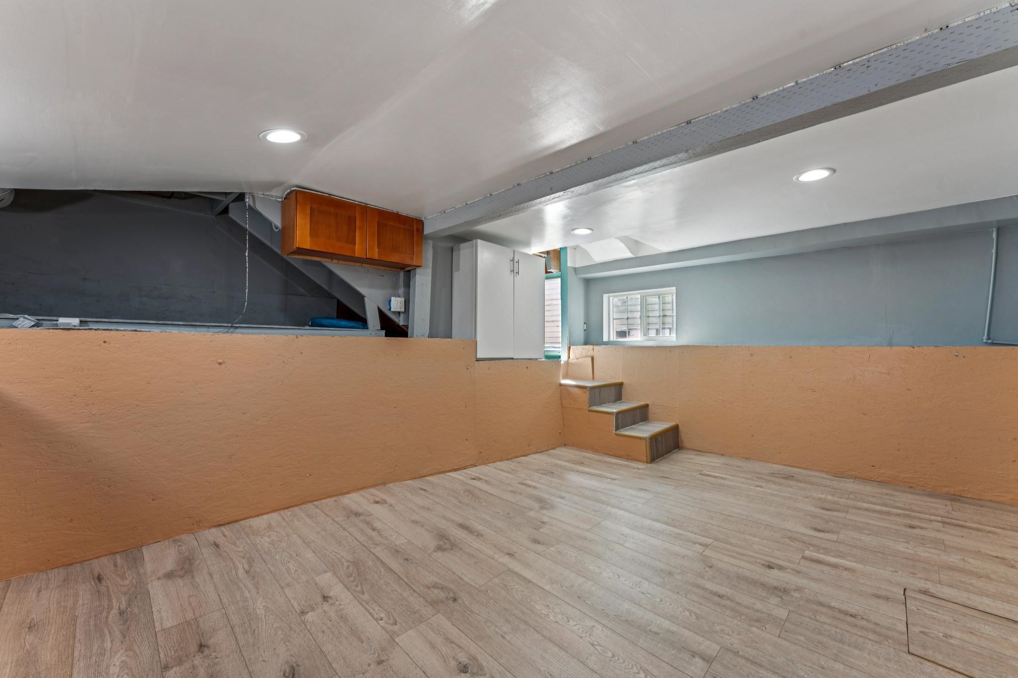 Detail Gallery Image 46 of 60 For 1433 56th Ave, Oakland,  CA 94621 - 3 Beds | 2 Baths