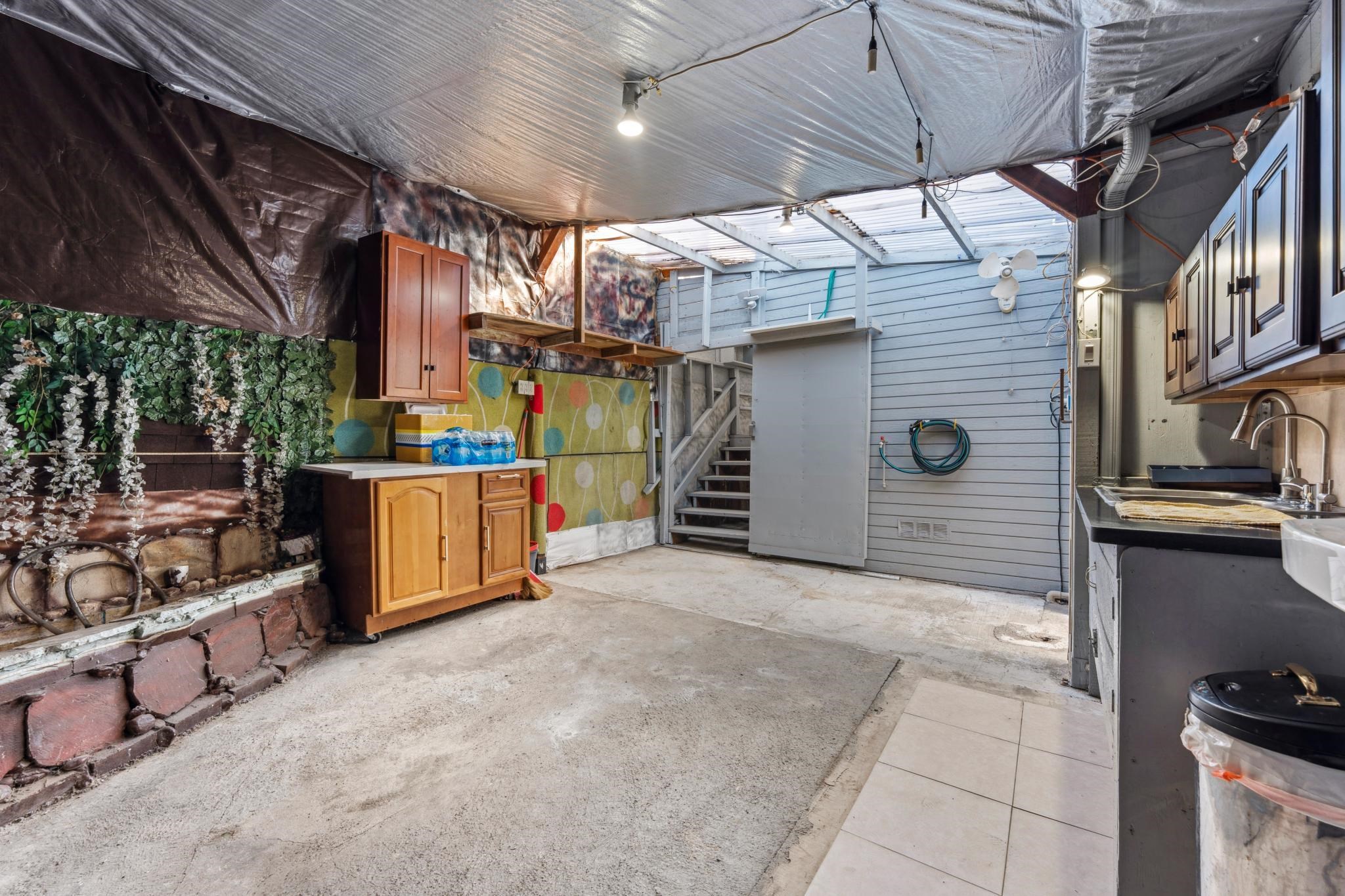 Detail Gallery Image 55 of 60 For 1433 56th Ave, Oakland,  CA 94621 - 3 Beds | 2 Baths