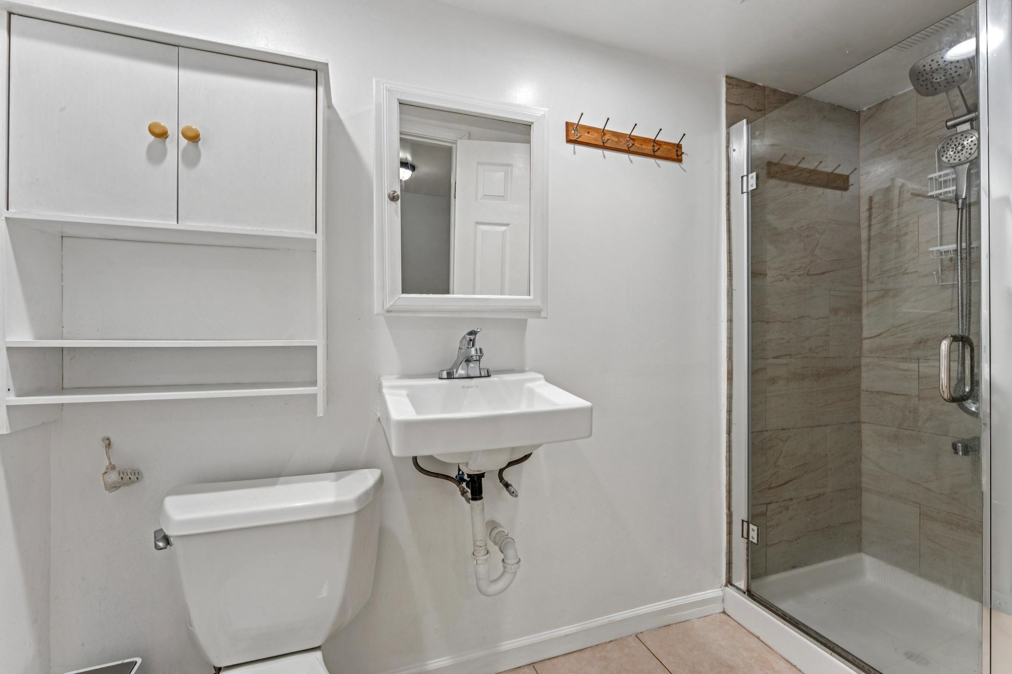 Detail Gallery Image 59 of 60 For 1433 56th Ave, Oakland,  CA 94621 - 3 Beds | 2 Baths