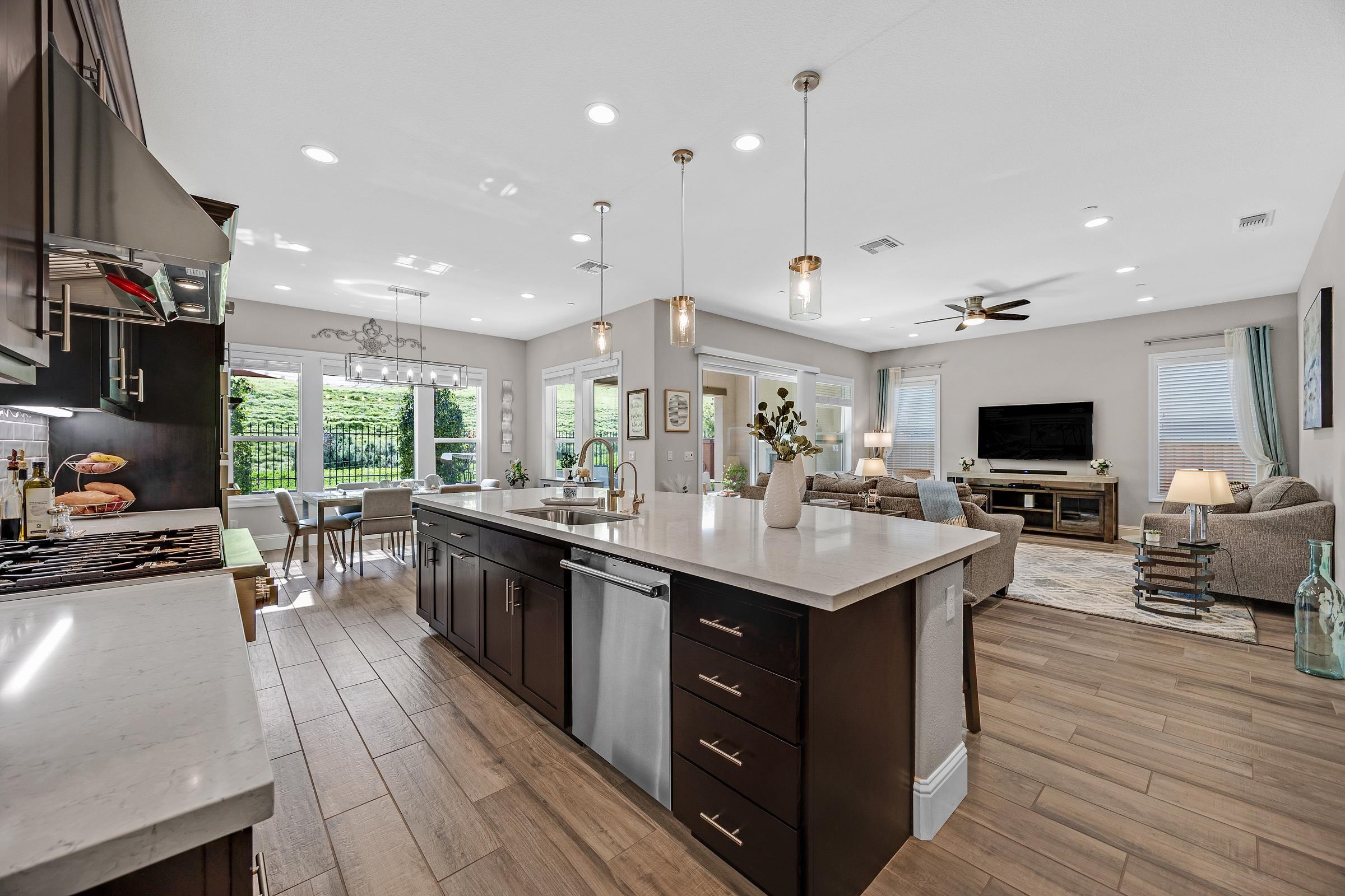 Detail Gallery Image 31 of 60 For 1994 Andalucia Ln, Brentwood,  CA 94513 - 2 Beds | 2/1 Baths