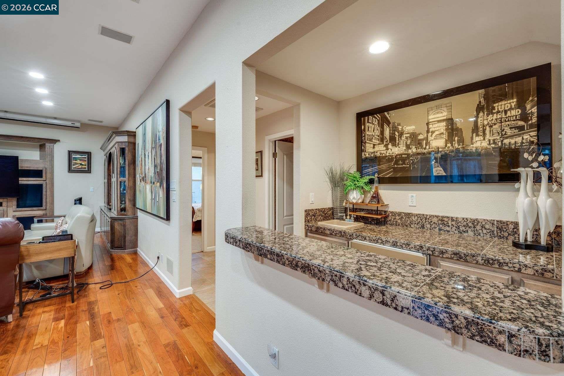 Detail Gallery Image 22 of 53 For 1105 Peacock Creek Drive, Clayton,  CA 94517 - 5 Beds | 3/1 Baths