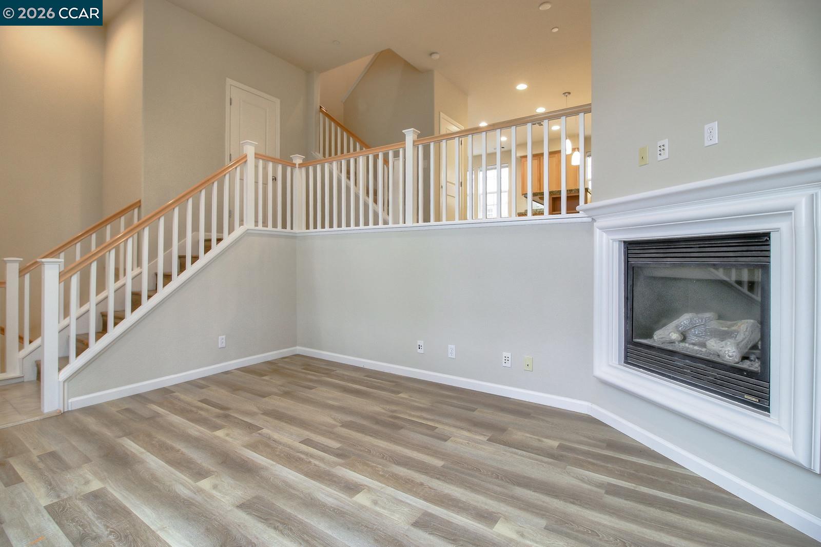 Detail Gallery Image 11 of 43 For 2066 Mendocino Ln, San Jose,  CA 95124 - 3 Beds | 2/1 Baths