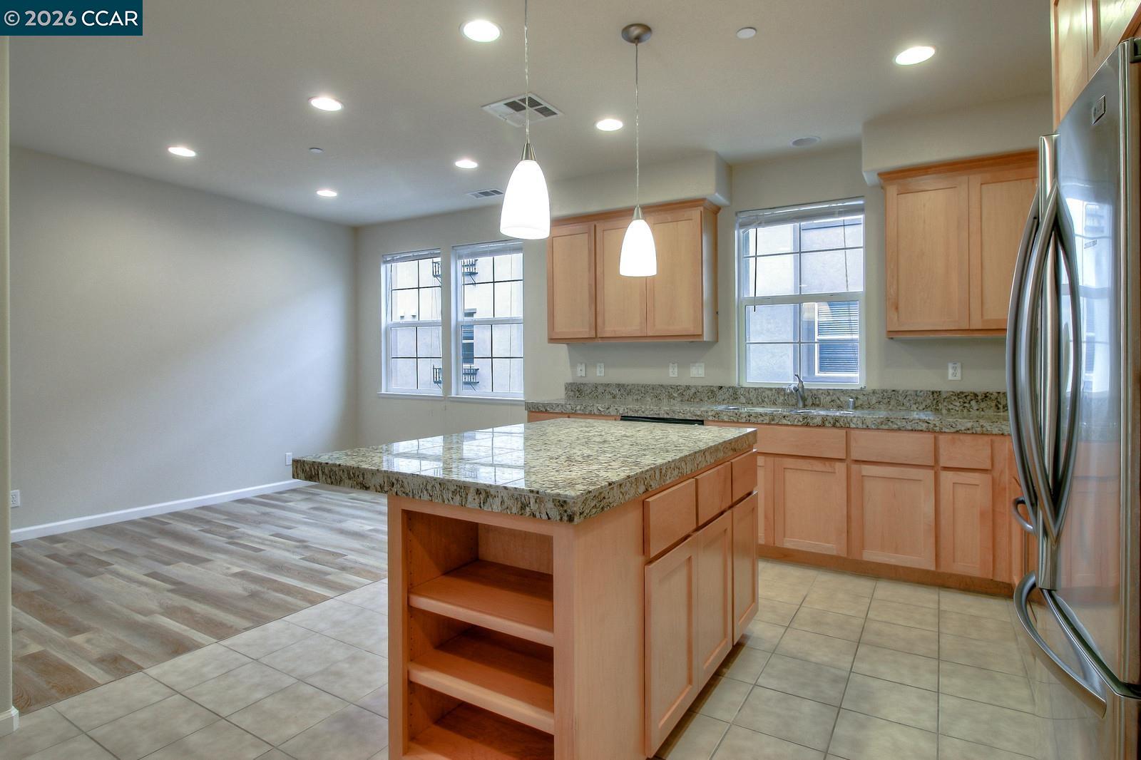 Detail Gallery Image 19 of 43 For 2066 Mendocino Ln, San Jose,  CA 95124 - 3 Beds | 2/1 Baths