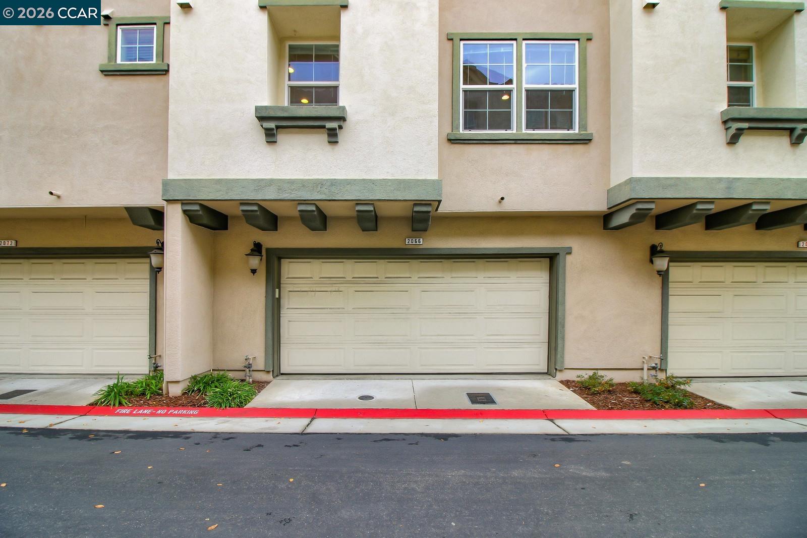 Detail Gallery Image 42 of 43 For 2066 Mendocino Ln, San Jose,  CA 95124 - 3 Beds | 2/1 Baths