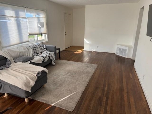 Detail Gallery Image 2 of 5 For 108 Mesa Street, Vallejo,  CA 94591 - 3 Beds | 1 Baths