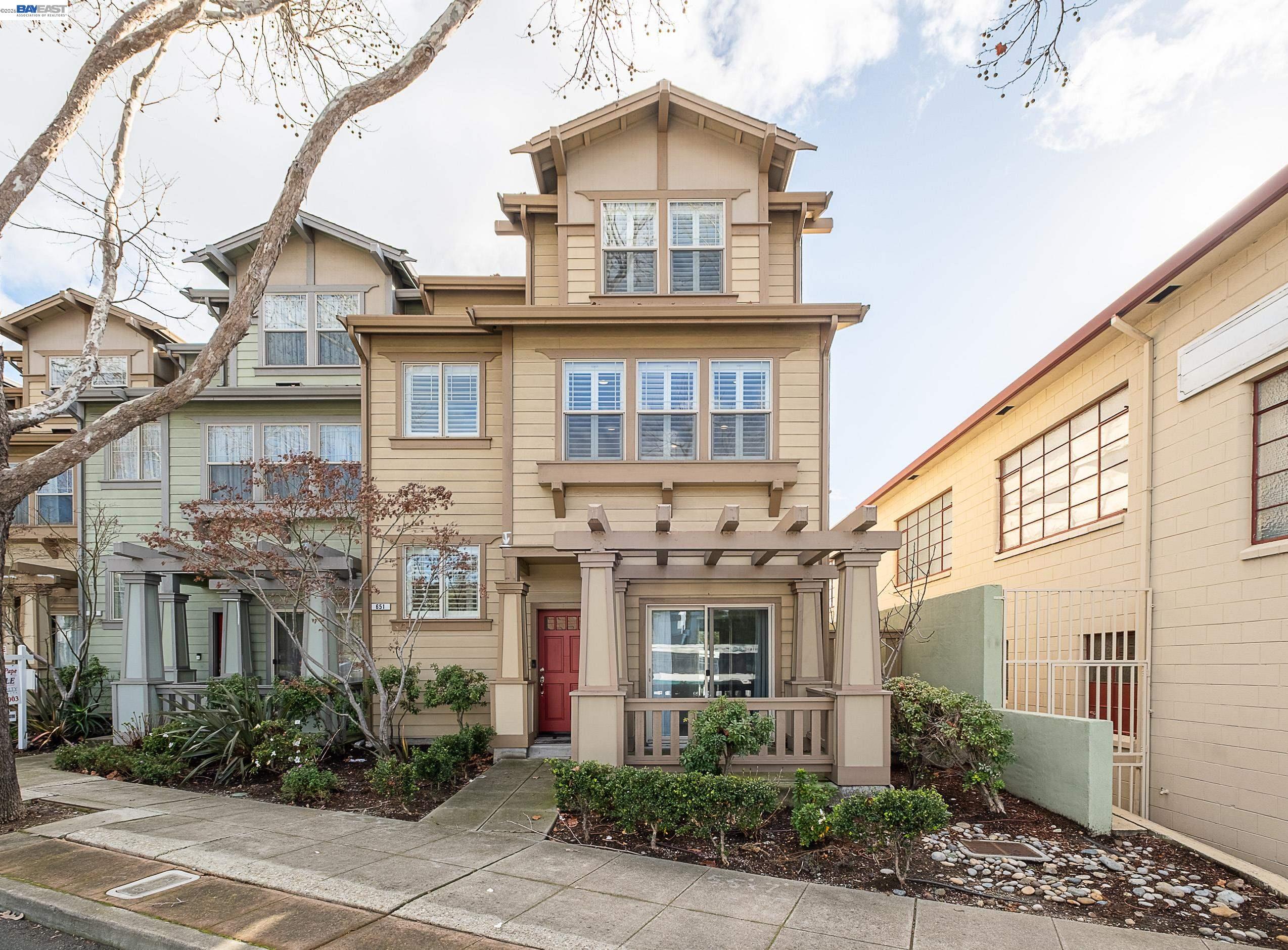 Photo #1: 41124126 Listing: Photo #1