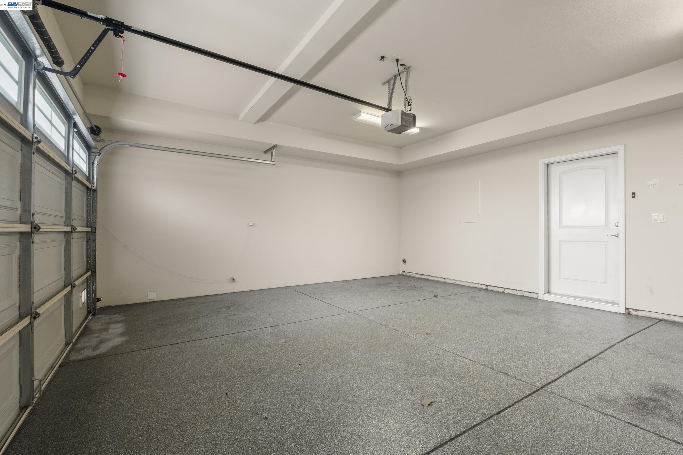 Photo #8: 41124126 Listing: Photo #8