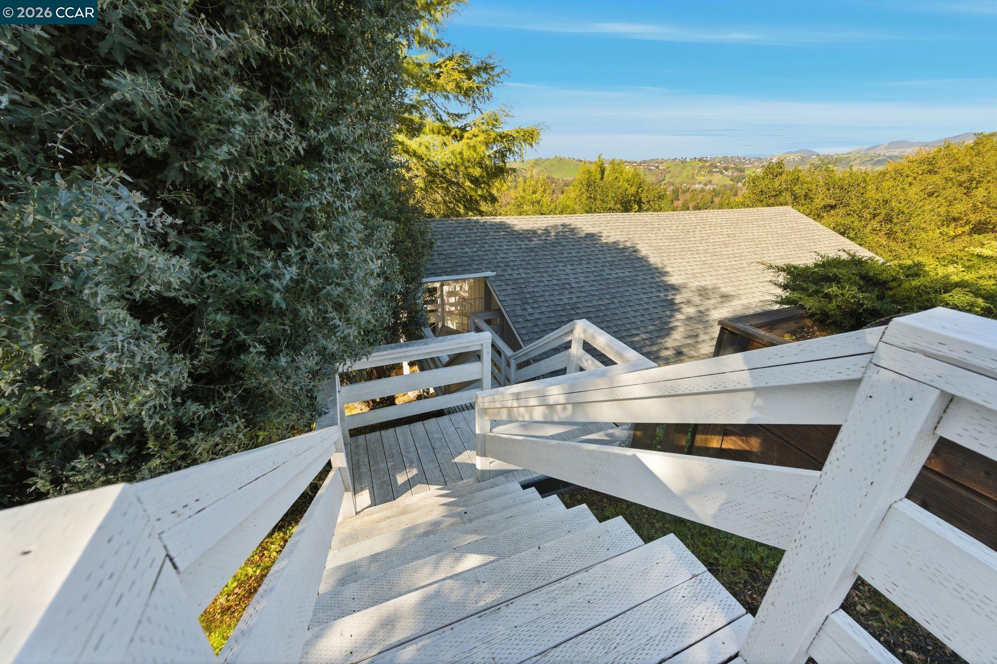 Detail Gallery Image 42 of 57 For 300 Oak View Ter, Danville,  CA 94526 - 4 Beds | 2/1 Baths