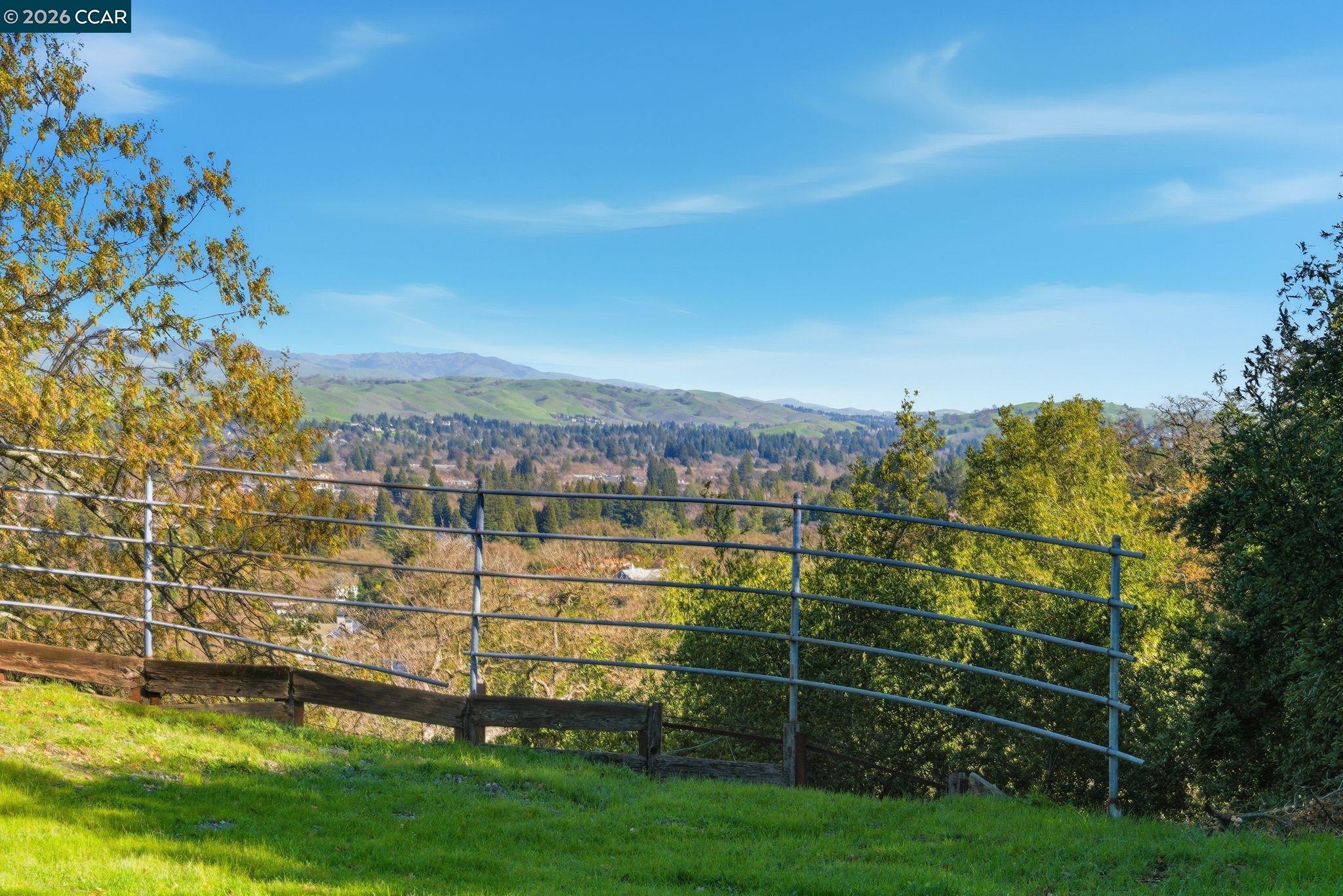 Detail Gallery Image 48 of 57 For 300 Oak View Ter, Danville,  CA 94526 - 4 Beds | 2/1 Baths
