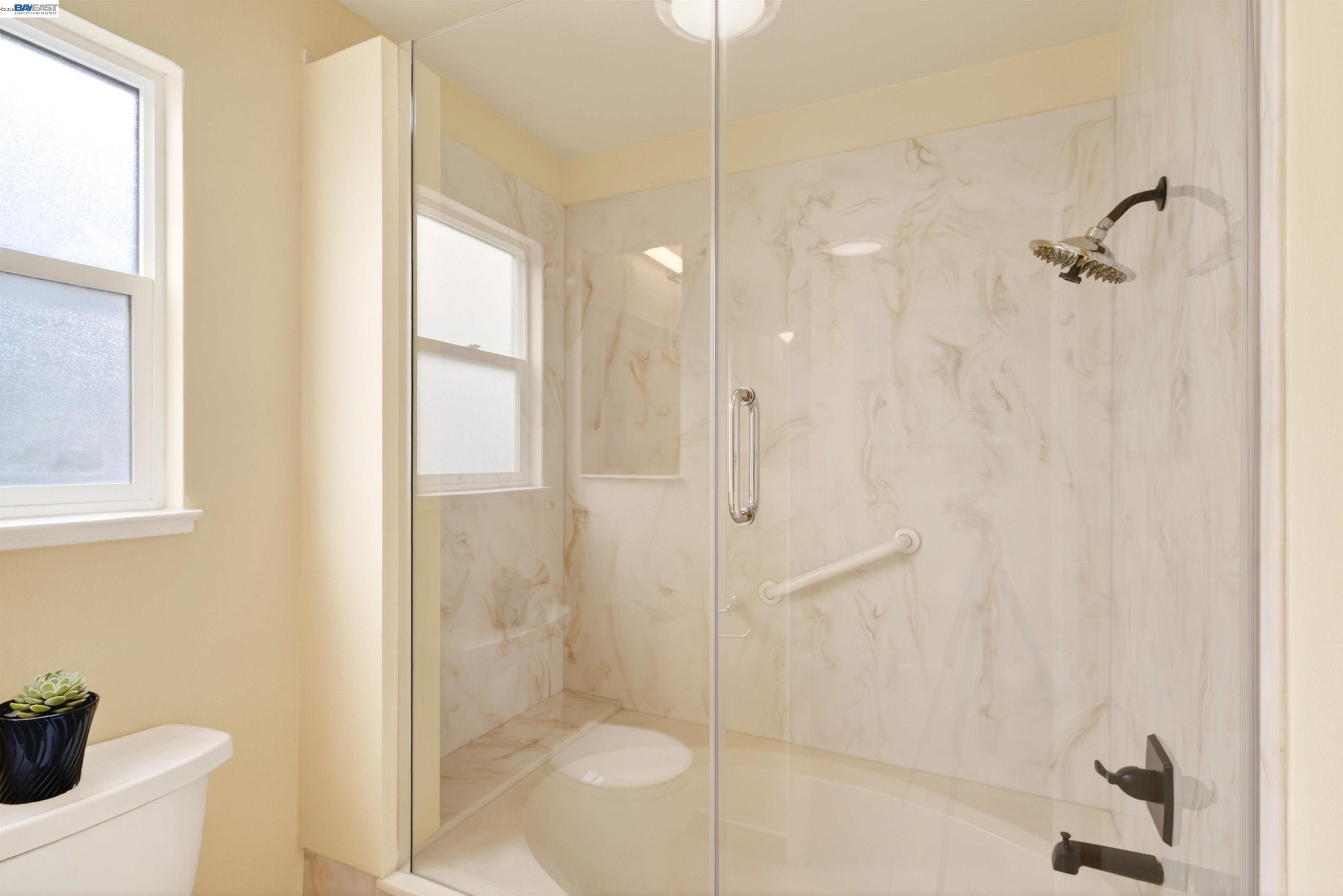 Photo #32: 41124132 Listing: Photo #32