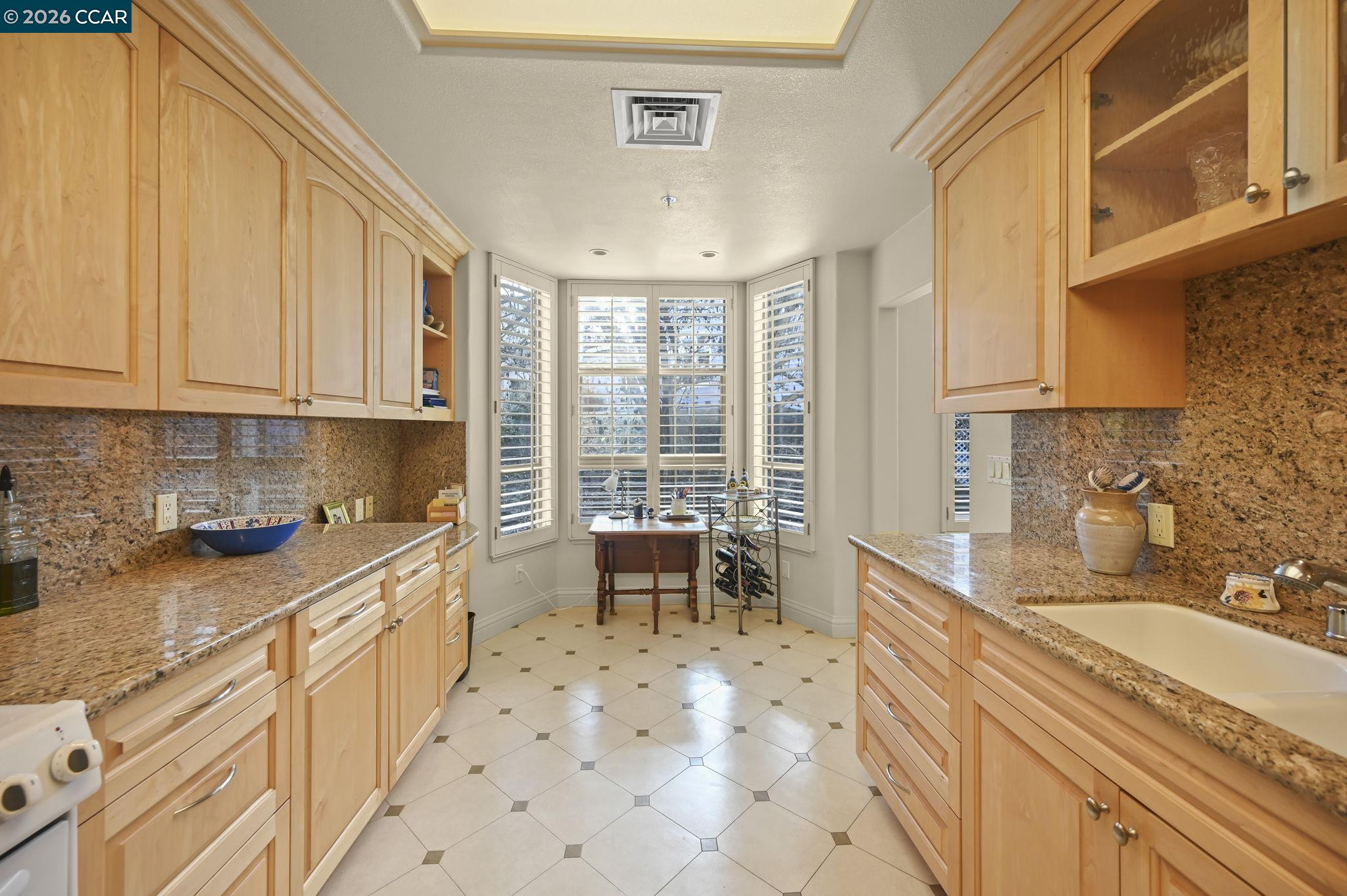 Photo #6: 41124133 Listing: Photo #6