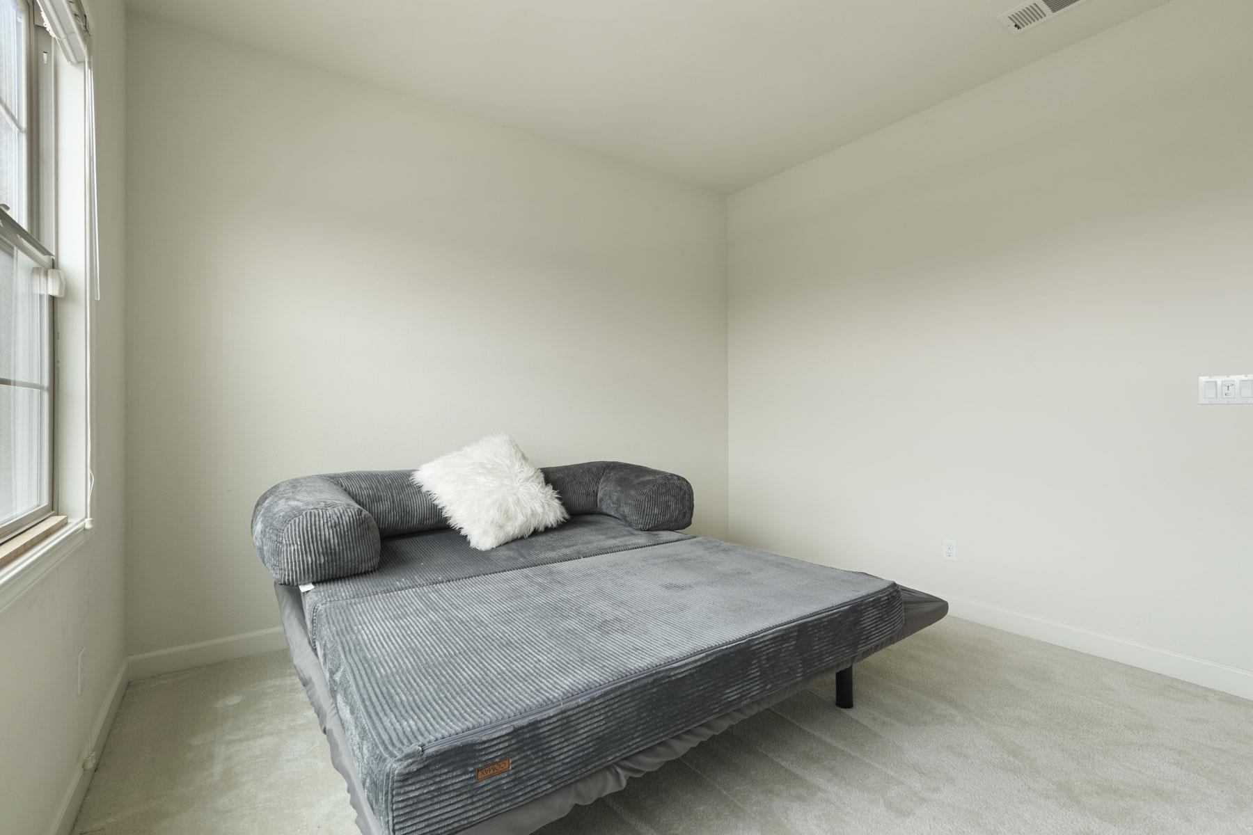 Detail Gallery Image 24 of 42 For 1140 Duomo Way, Manteca,  CA 95337 - 4 Beds | 3/1 Baths