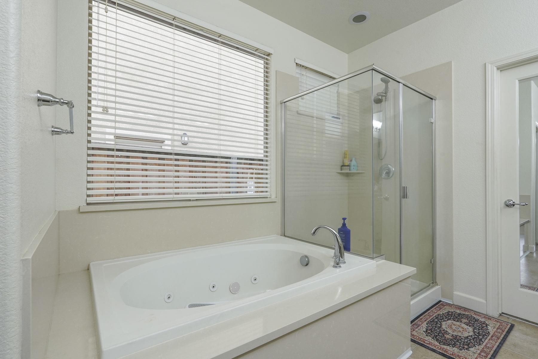 Detail Gallery Image 26 of 42 For 1140 Duomo Way, Manteca,  CA 95337 - 4 Beds | 3/1 Baths