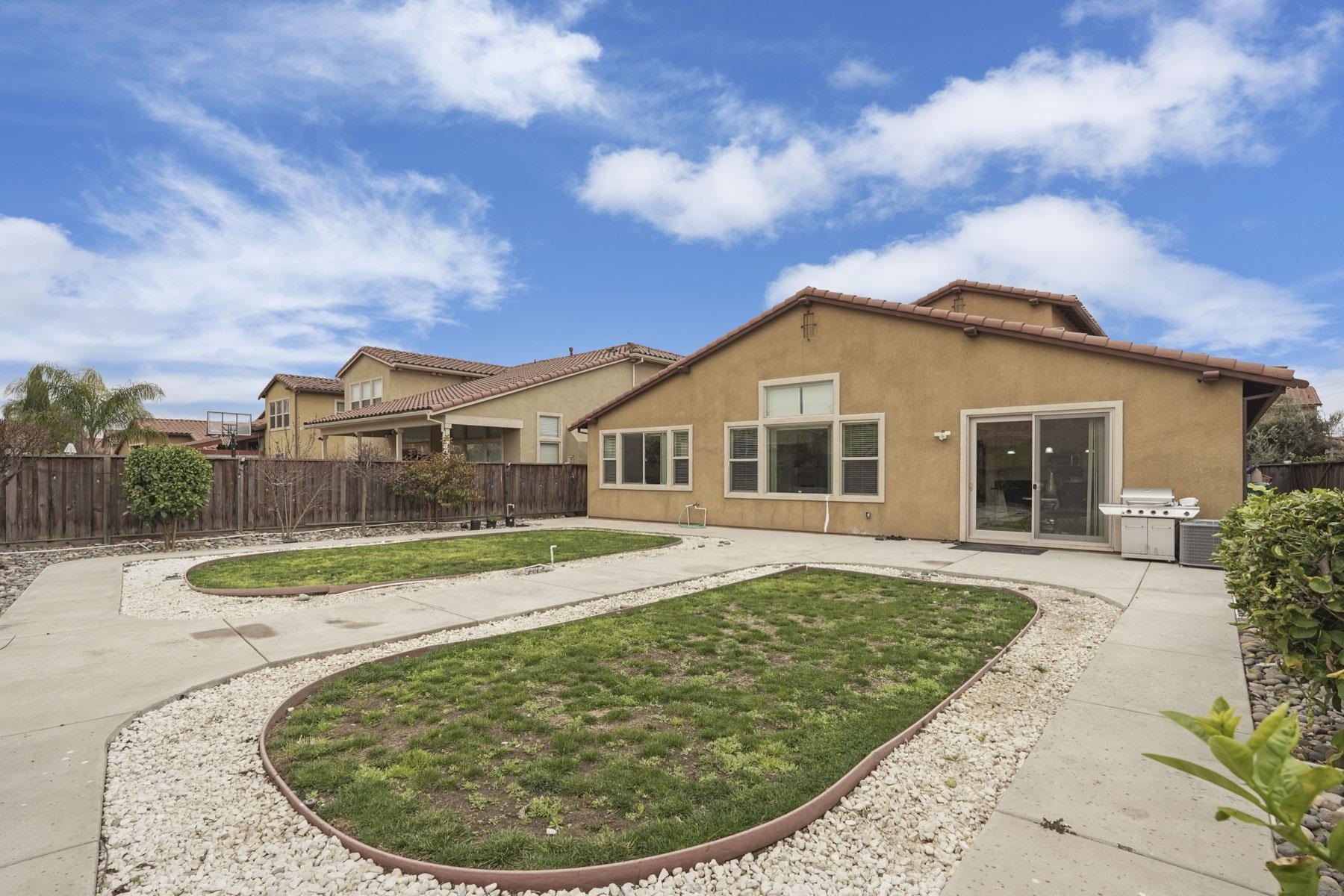 Detail Gallery Image 41 of 42 For 1140 Duomo Way, Manteca,  CA 95337 - 4 Beds | 3/1 Baths