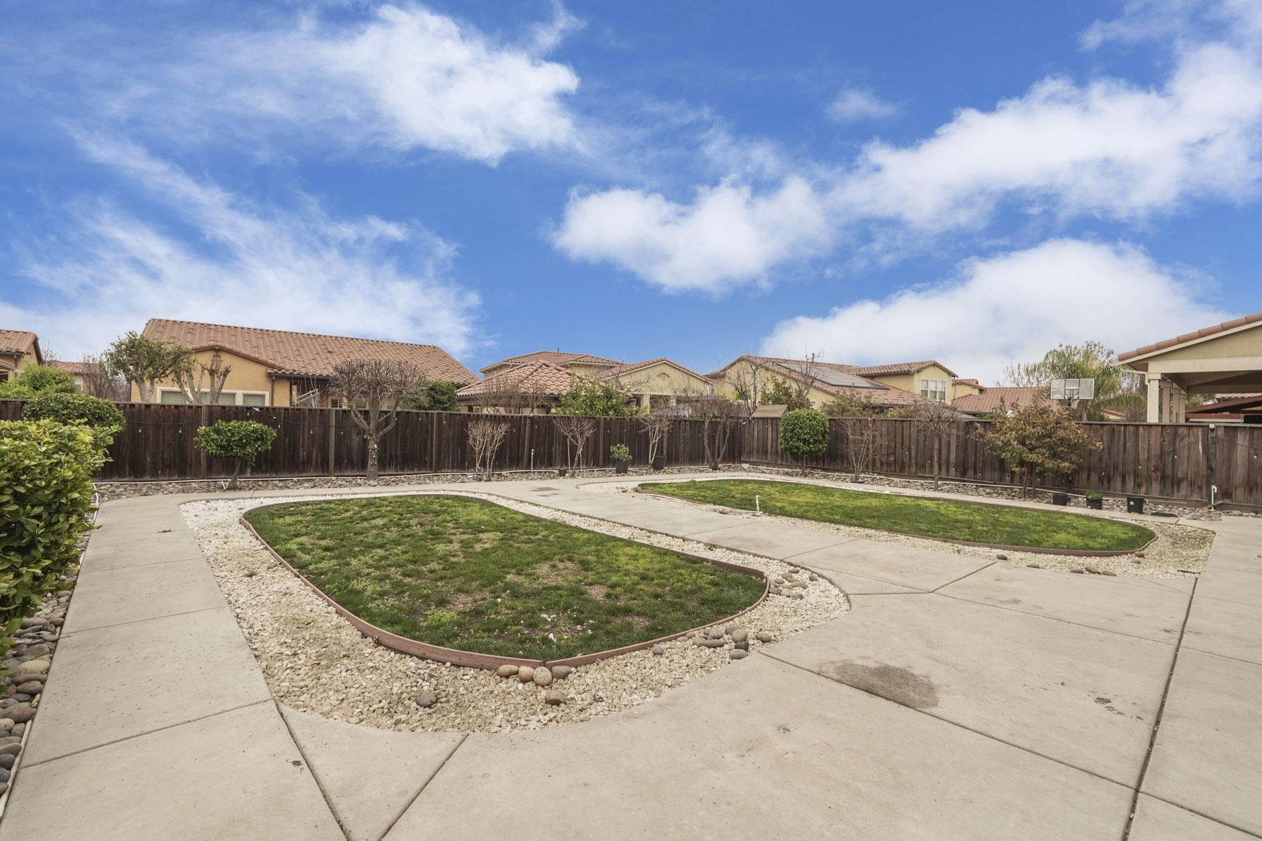 Detail Gallery Image 42 of 42 For 1140 Duomo Way, Manteca,  CA 95337 - 4 Beds | 3/1 Baths