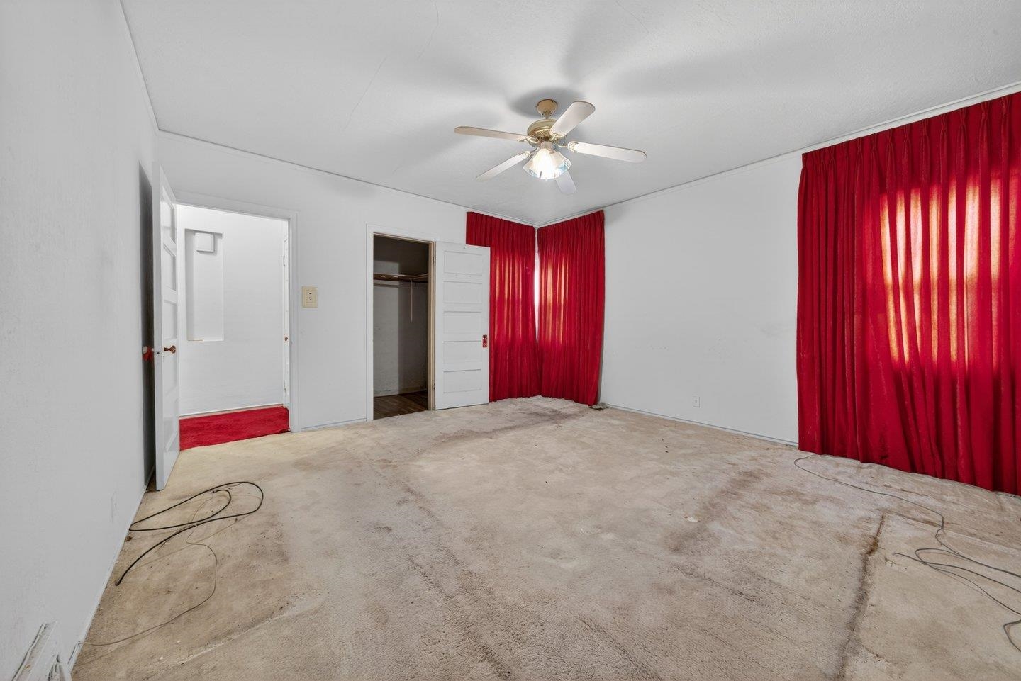 Detail Gallery Image 8 of 23 For 3400 Mirasol Ave, Oakland,  CA 94605 - 3 Beds | 2 Baths