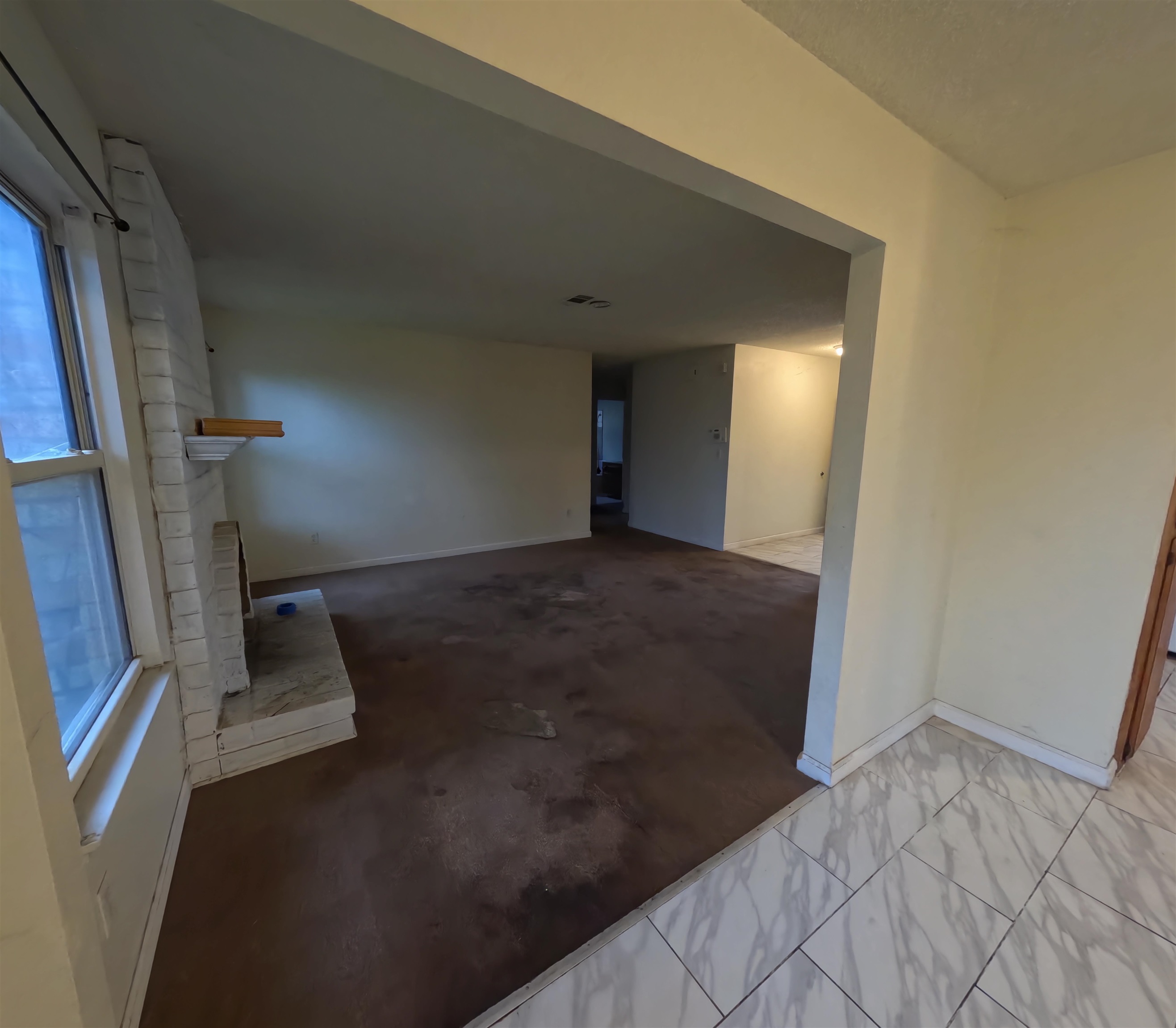 Detail Gallery Image 5 of 13 For 2121 Apricot Ct, Pittsburg,  CA 94565 - 3 Beds | 2 Baths