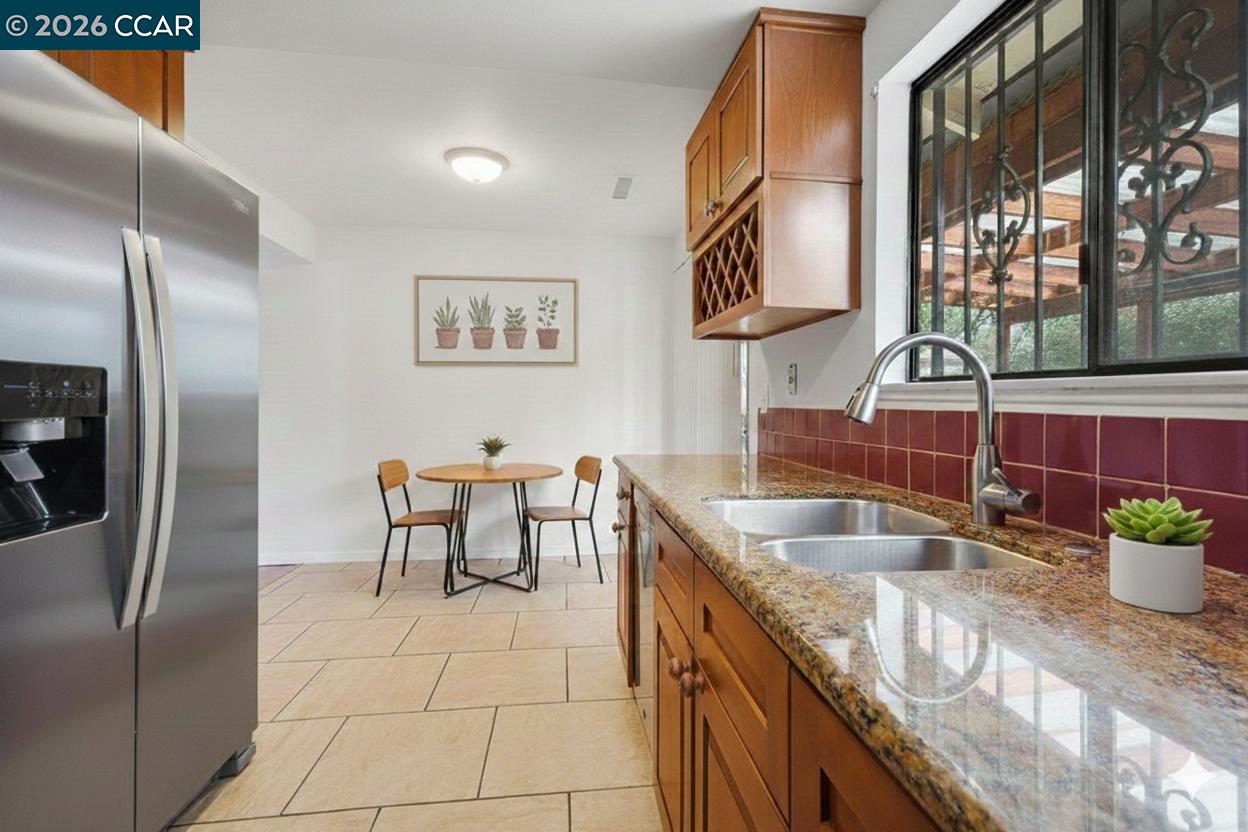 Detail Gallery Image 16 of 45 For 8314 New York Dr, Stockton,  CA 95210 - 2 Beds | 2 Baths