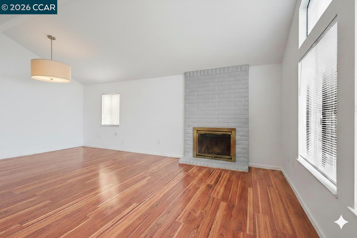 Detail Gallery Image 7 of 45 For 8314 New York Dr, Stockton,  CA 95210 - 2 Beds | 2 Baths