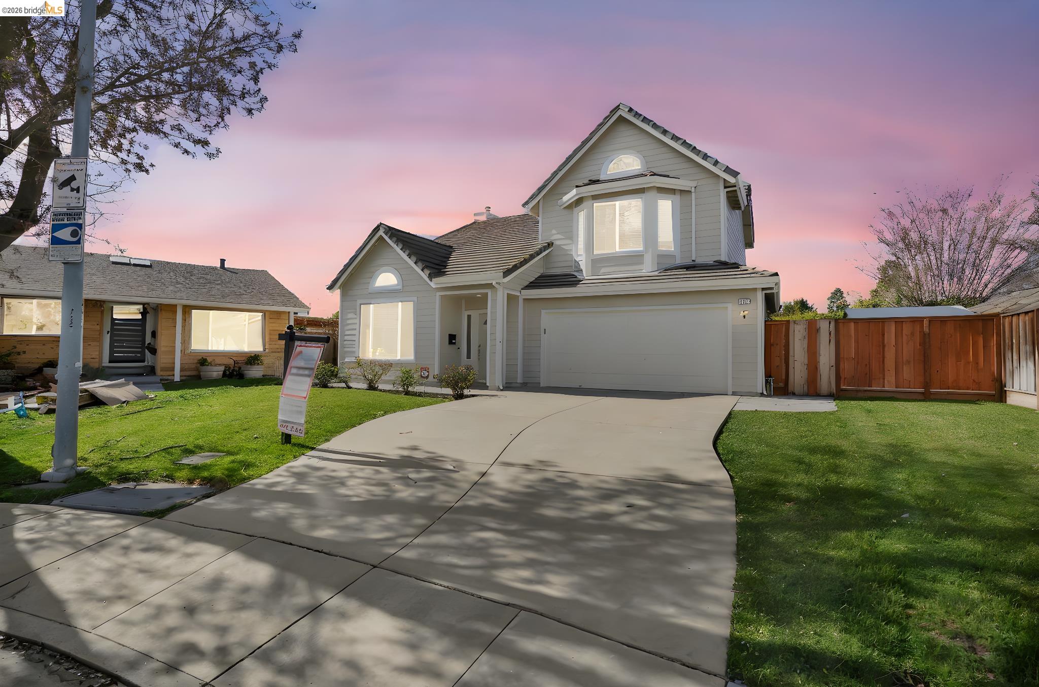 Front Image Thumbnail for EB41124142