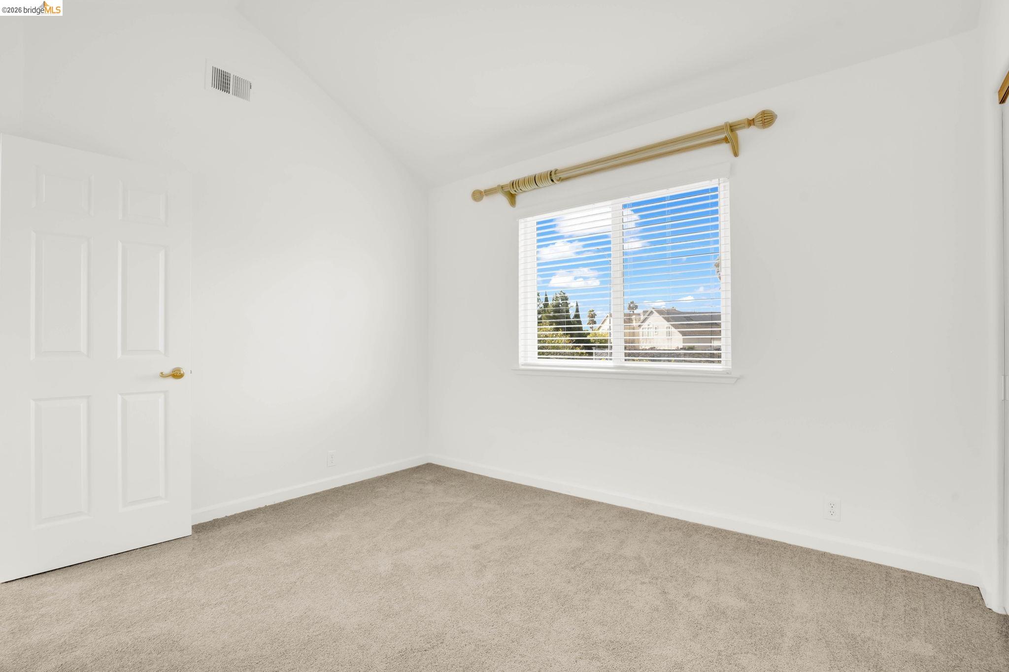Detail Gallery Image 29 of 44 For 3684 Wyndham Drive, Fremont,  CA 94536-9999 - 3 Beds | 2/1 Baths