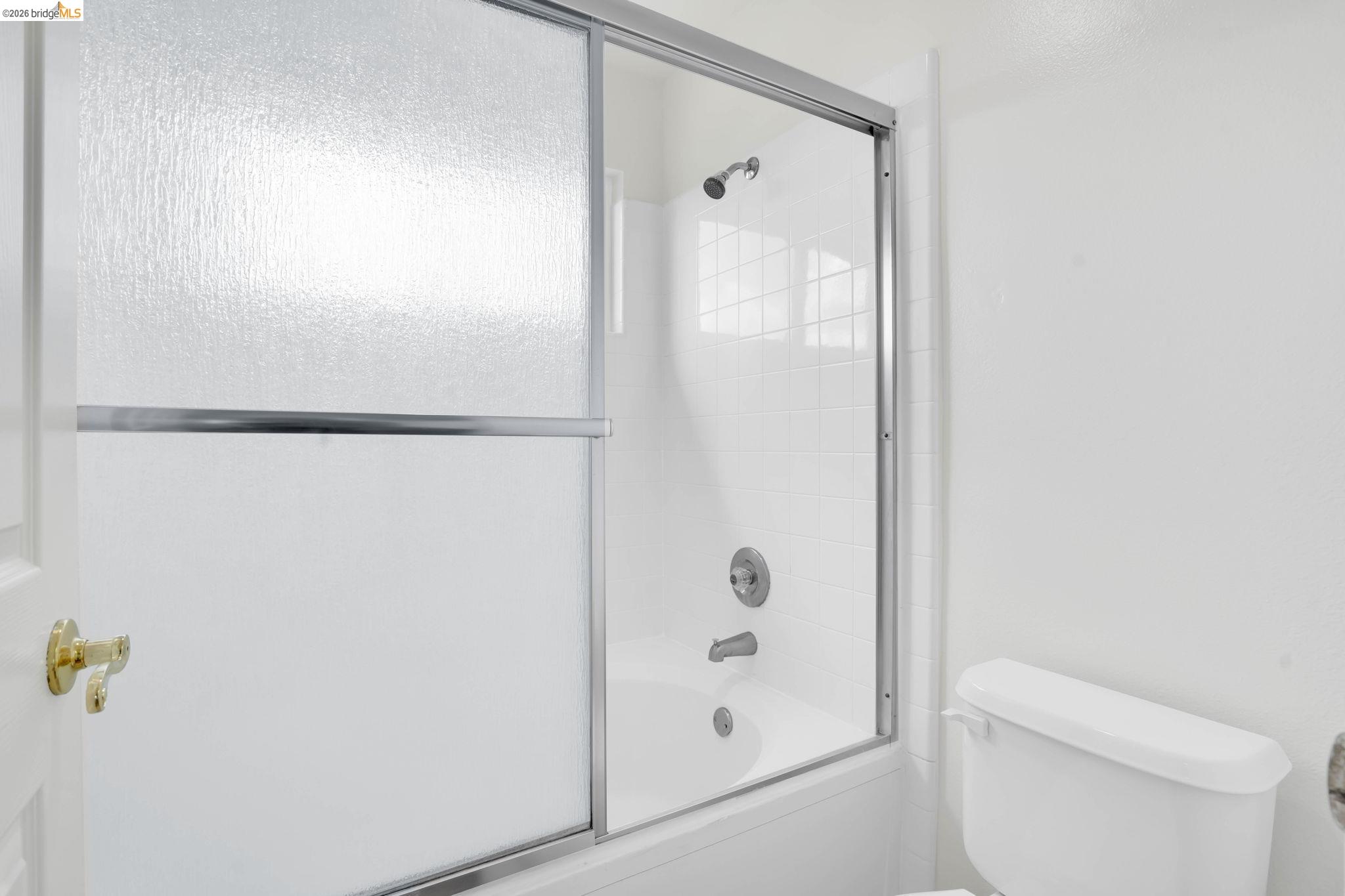 Detail Gallery Image 36 of 44 For 3684 Wyndham Drive, Fremont,  CA 94536-9999 - 3 Beds | 2/1 Baths